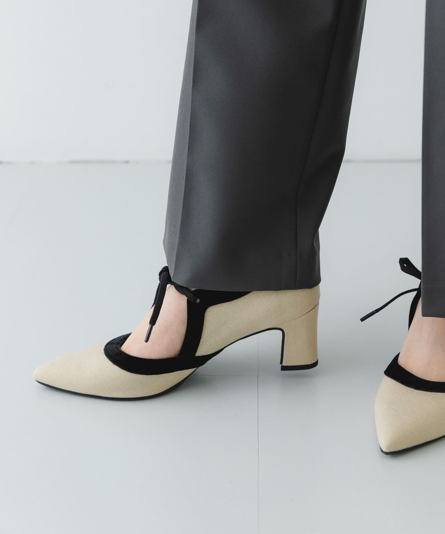 RODE SKO「『MADE IN JAPAN』チャンキーヒールリボンパンプス」|パンプス|