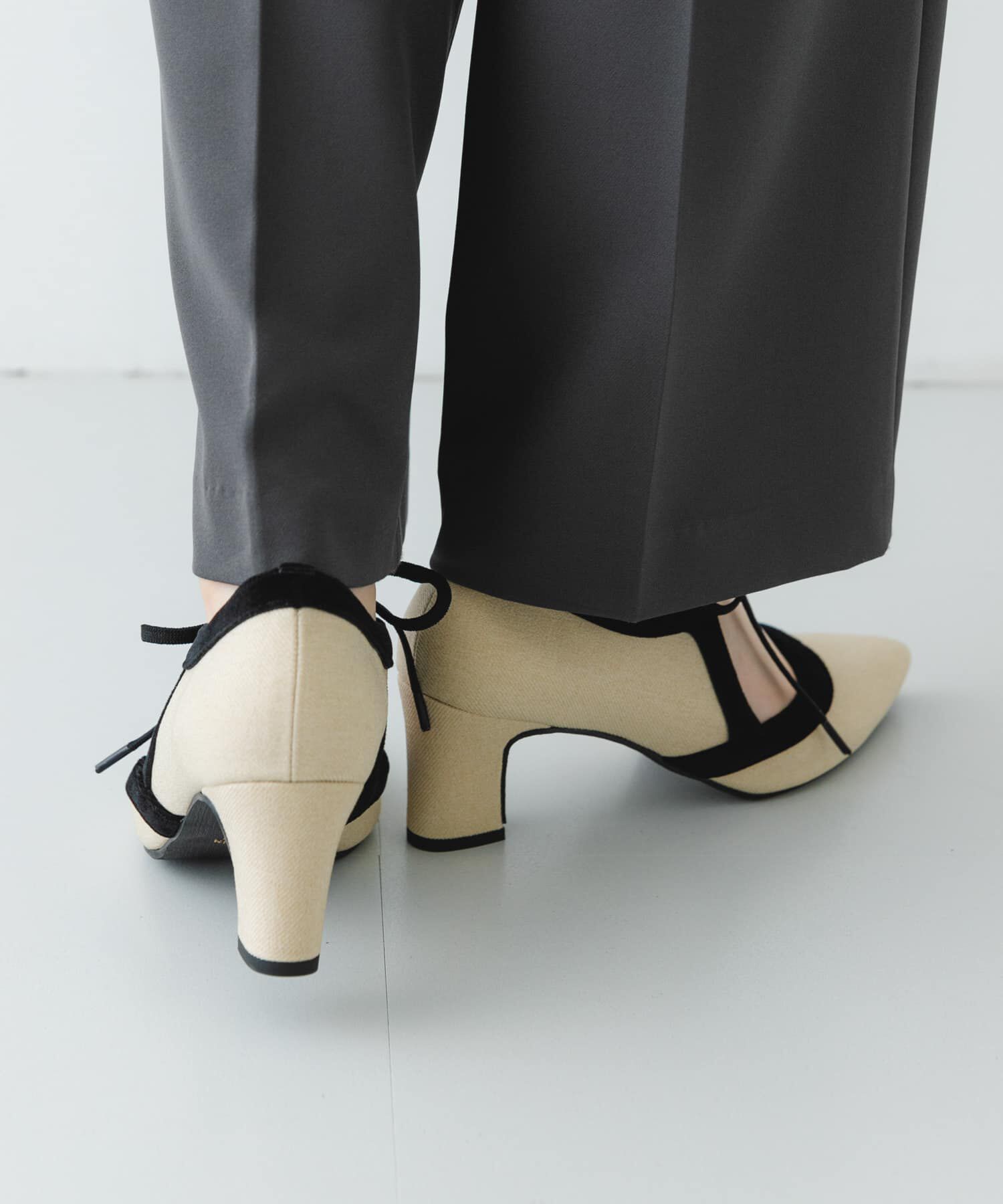 RODE SKO「『MADE IN JAPAN』チャンキーヒールリボンパンプス」|パンプス|