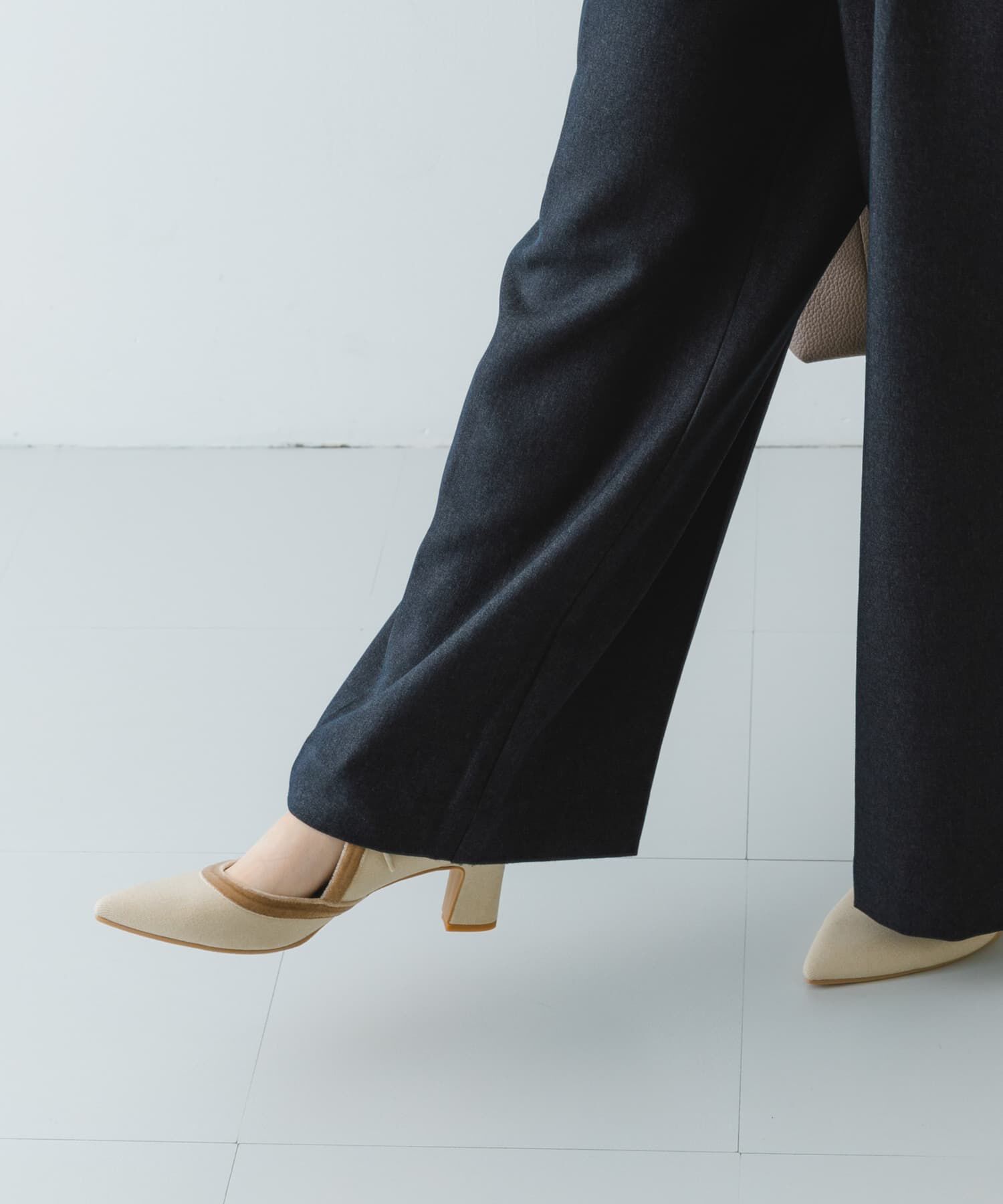 RODE SKO「『MADE IN JAPAN』チャンキーヒールリボンパンプス」|パンプス|