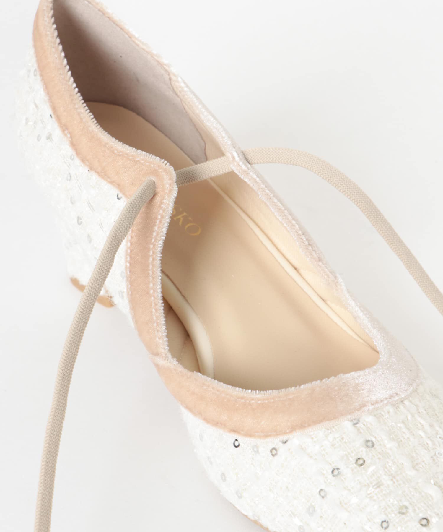 RODE SKO「『MADE IN JAPAN』チャンキーヒールリボンパンプス」|パンプス|