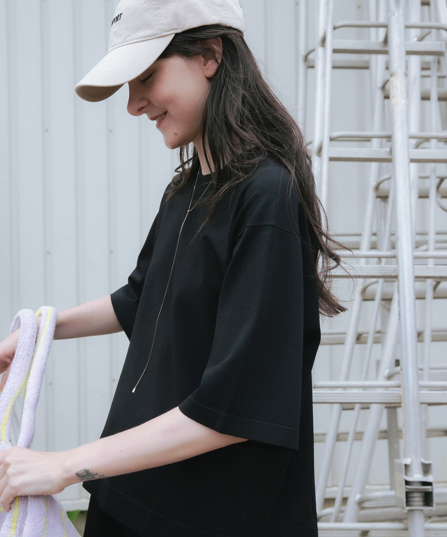 URBAN RESEARCH「ドライタッチハイゲージニットTシャツ」|Tシャツ・カットソー|