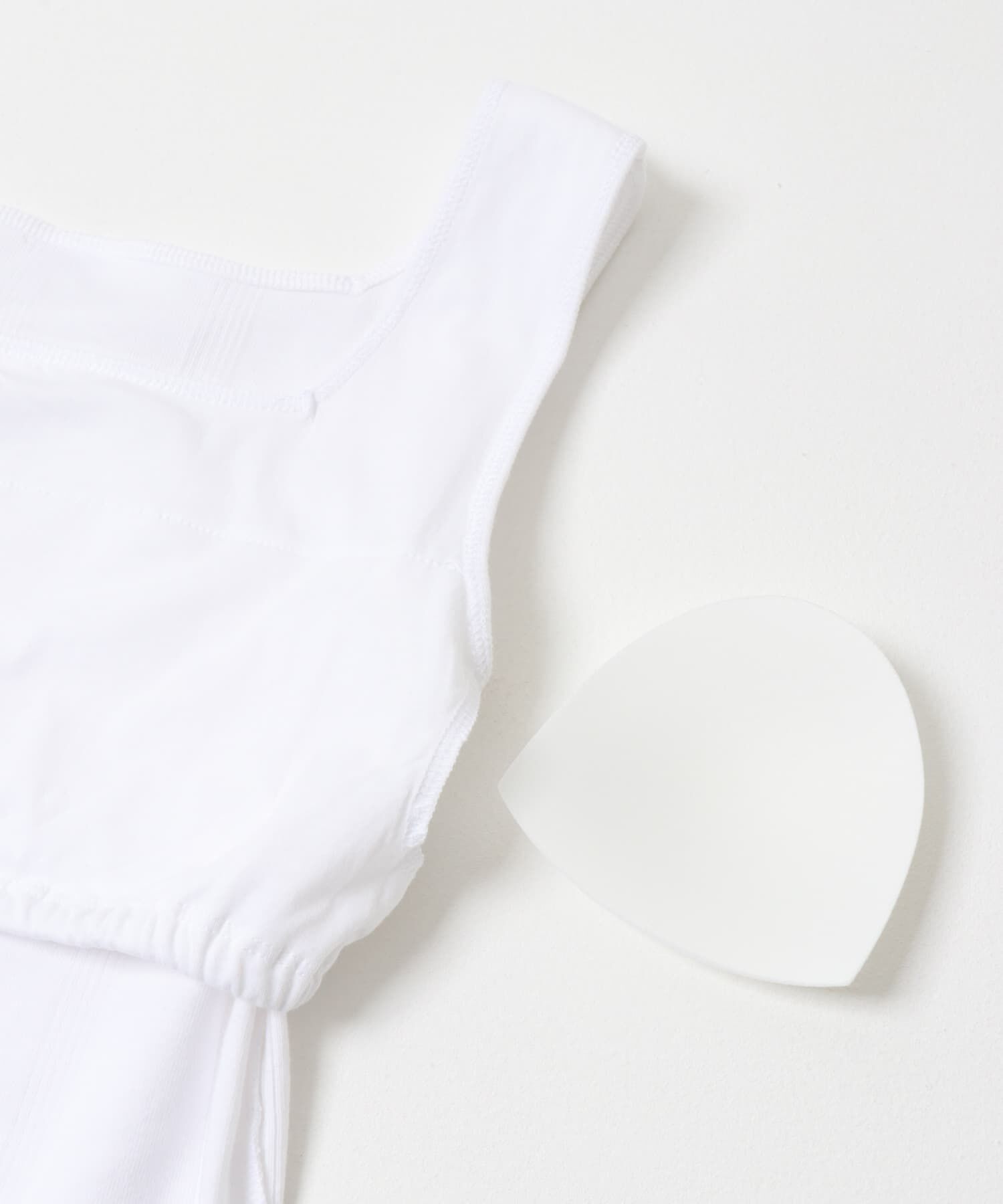 URBAN RESEARCH「『別注』Miller&times;URBAN RESEARCH　カップ付タンクトップ」|タンクトップ|