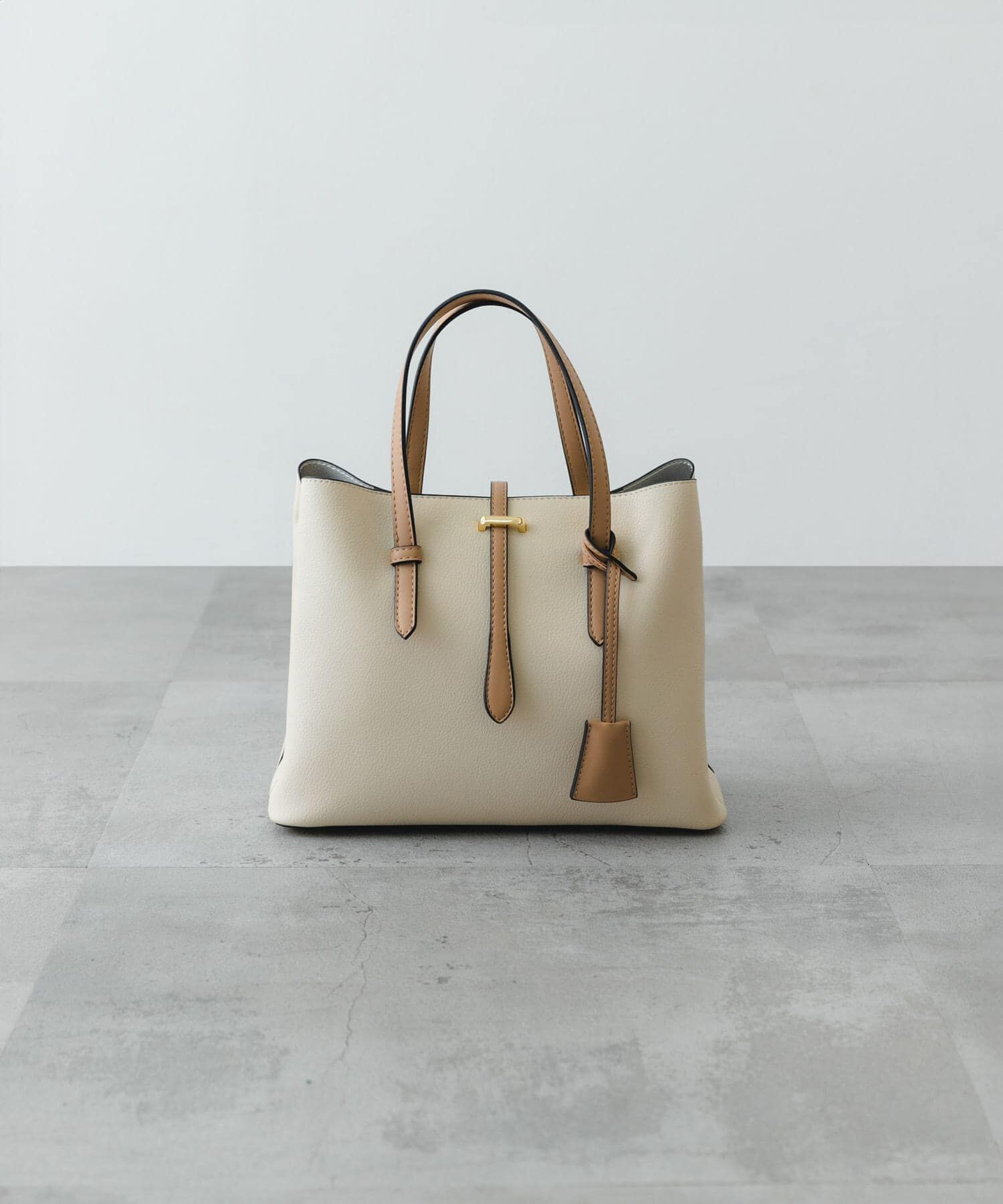 RODE SKO「チャーム付ミドルバッグ『Msize』」|トートバッグ|