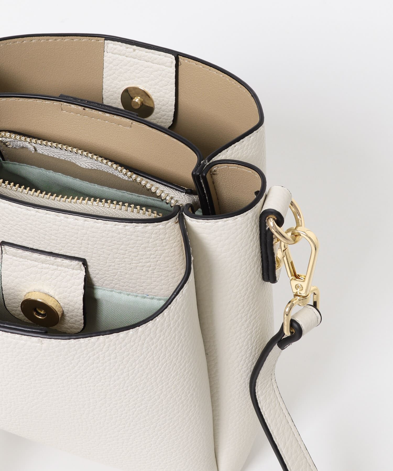 RODE SKO「フロントポケットタテナガショルダーバッグ」|ショルダー・メッセンジャー|