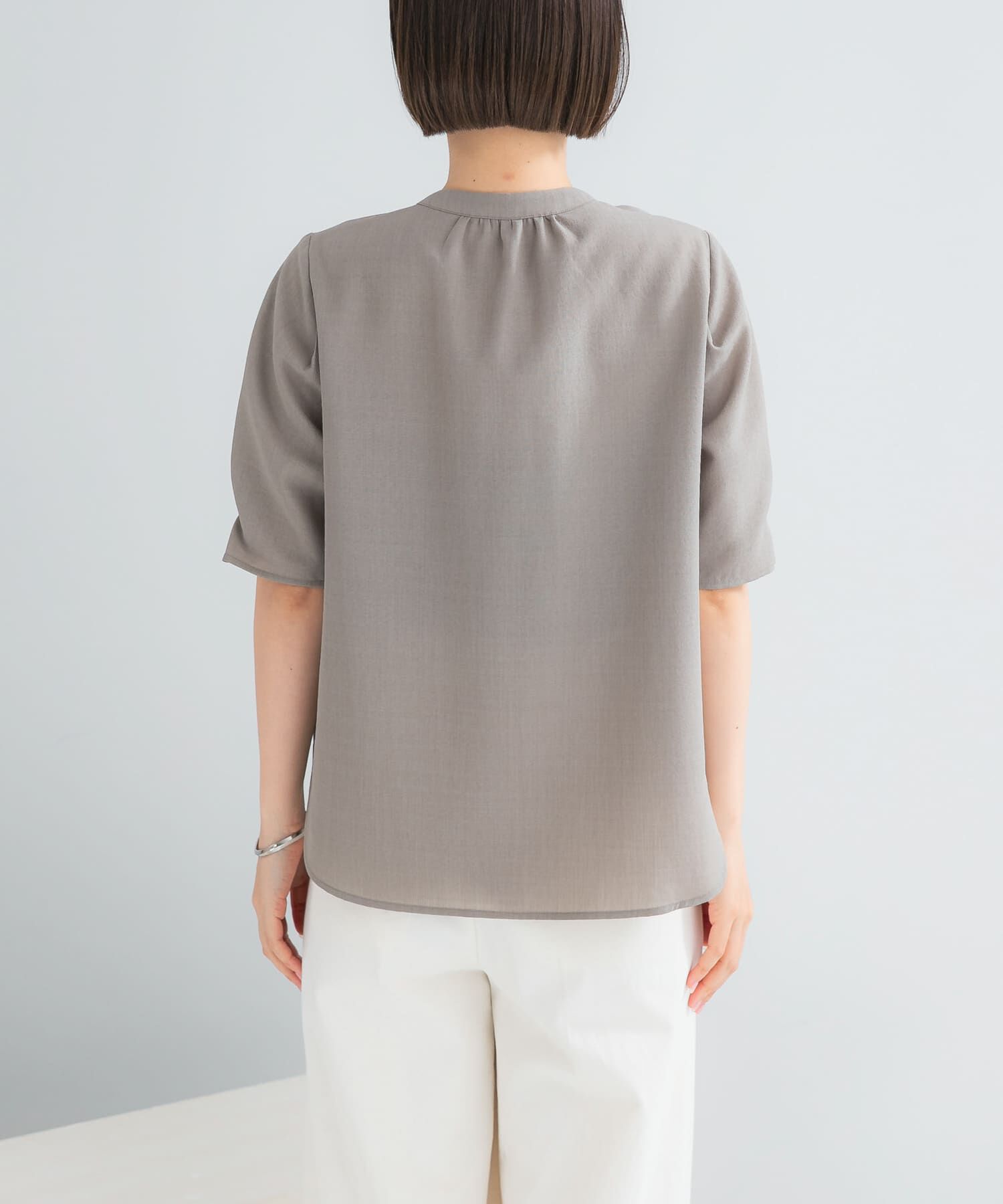 URBAN RESEARCH ROSSO「『UR TECH DRYLUXE』 デザインスリーブブラウス」|シャツ・ブラウス|