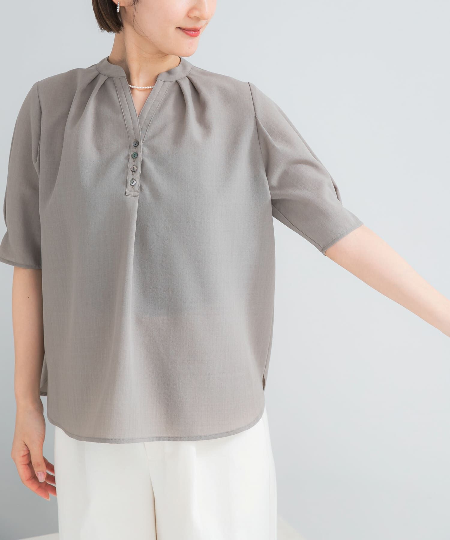 URBAN RESEARCH ROSSO「『UR TECH DRYLUXE』 デザインスリーブブラウス」|シャツ・ブラウス|