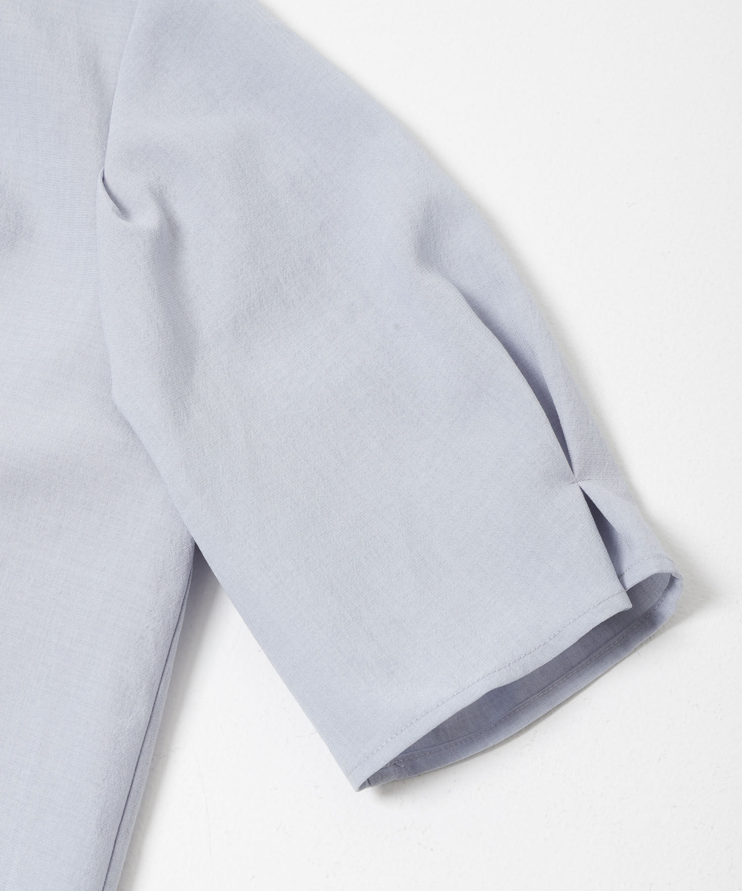 URBAN RESEARCH ROSSO「『UR TECH DRYLUXE』 デザインスリーブブラウス」|シャツ・ブラウス|