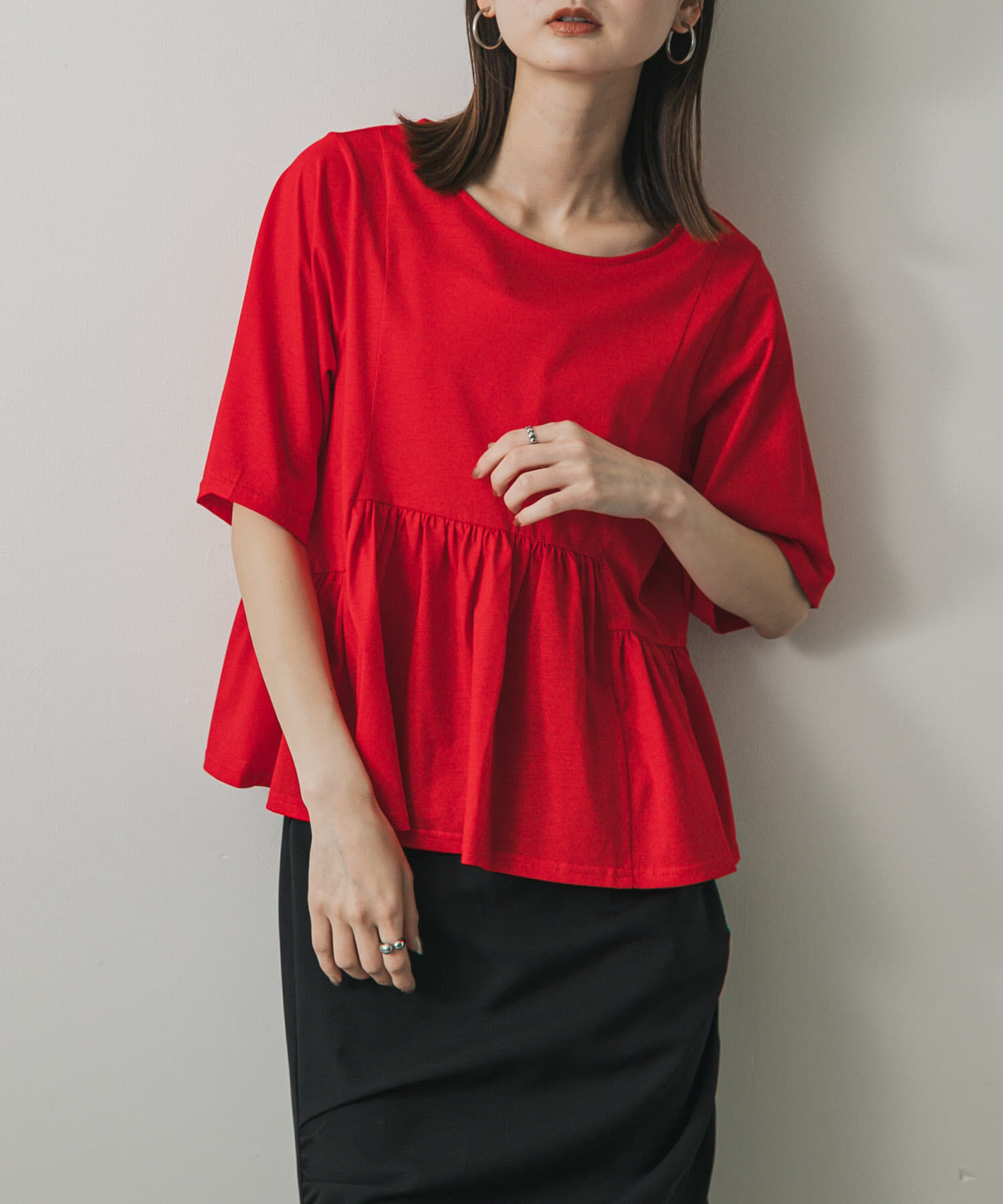 SENSE OF PLACE by URBAN RESEARCH「クルーネックペプラムフリルトップ」|Tシャツ・カットソー|レッド