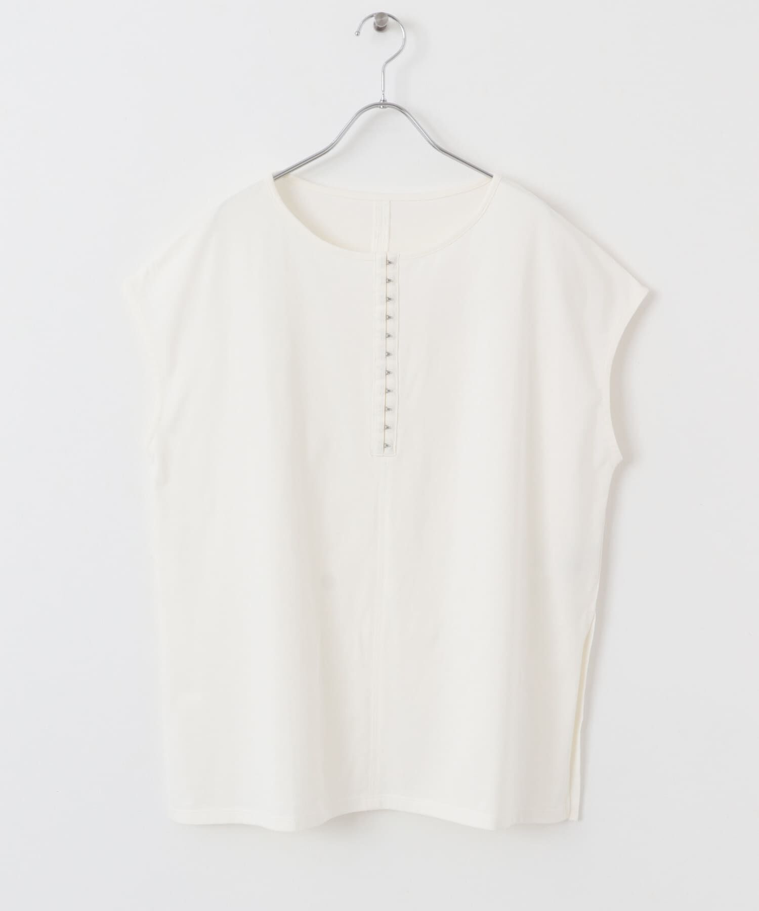 SENSE OF PLACE by URBAN RESEARCH「フロントホックフレンチスリーブカットトップ」|Tシャツ・カットソー|