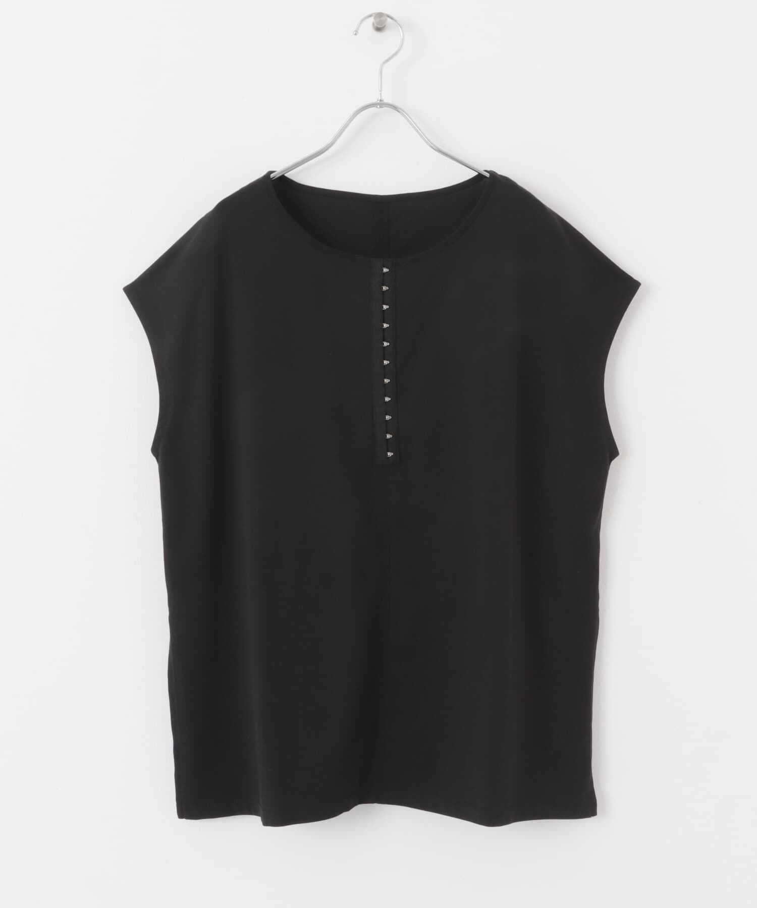 SENSE OF PLACE by URBAN RESEARCH「フロントホックフレンチスリーブカットトップ」|Tシャツ・カットソー|