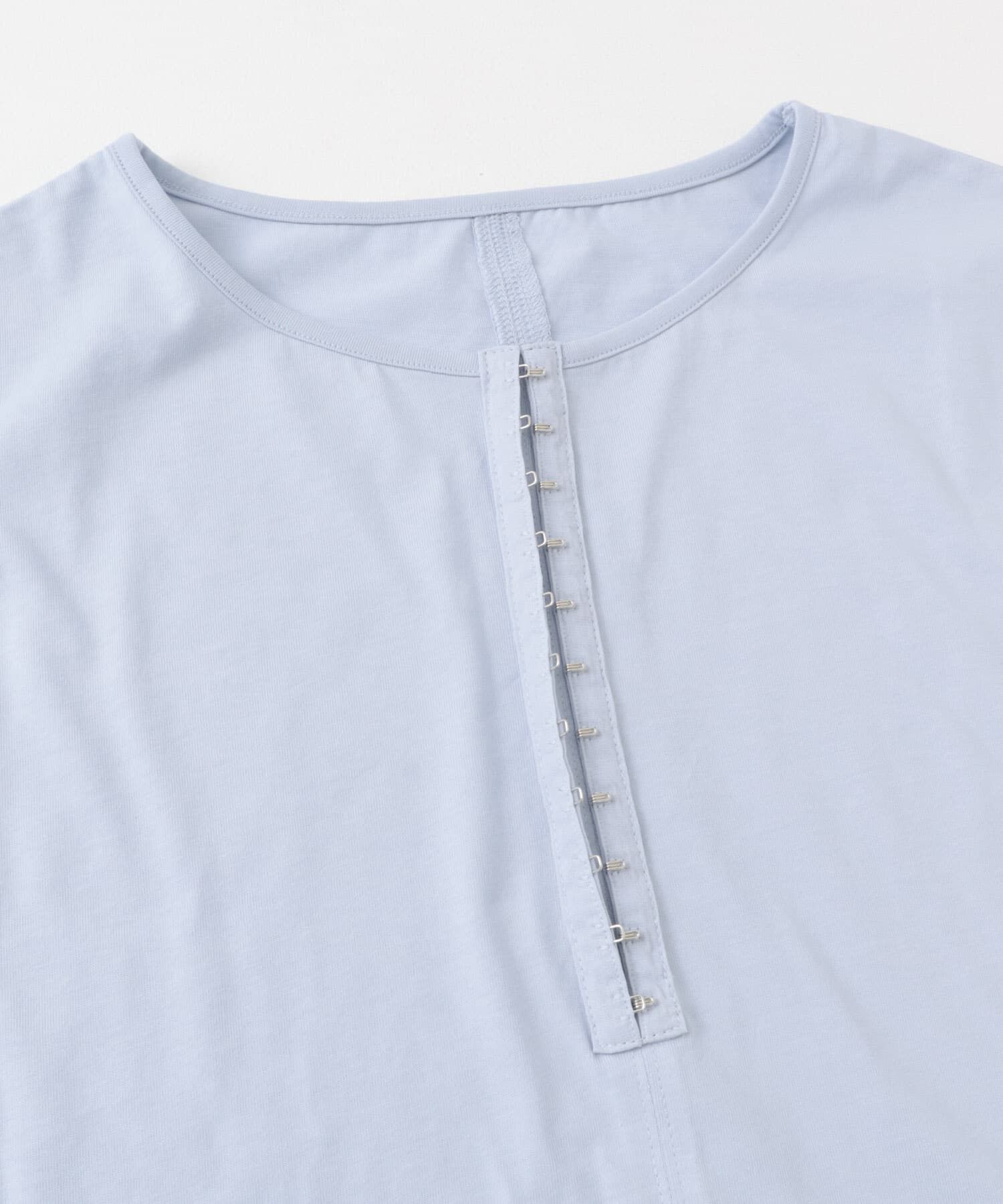 SENSE OF PLACE by URBAN RESEARCH「フロントホックフレンチスリーブカットトップ」|Tシャツ・カットソー|
