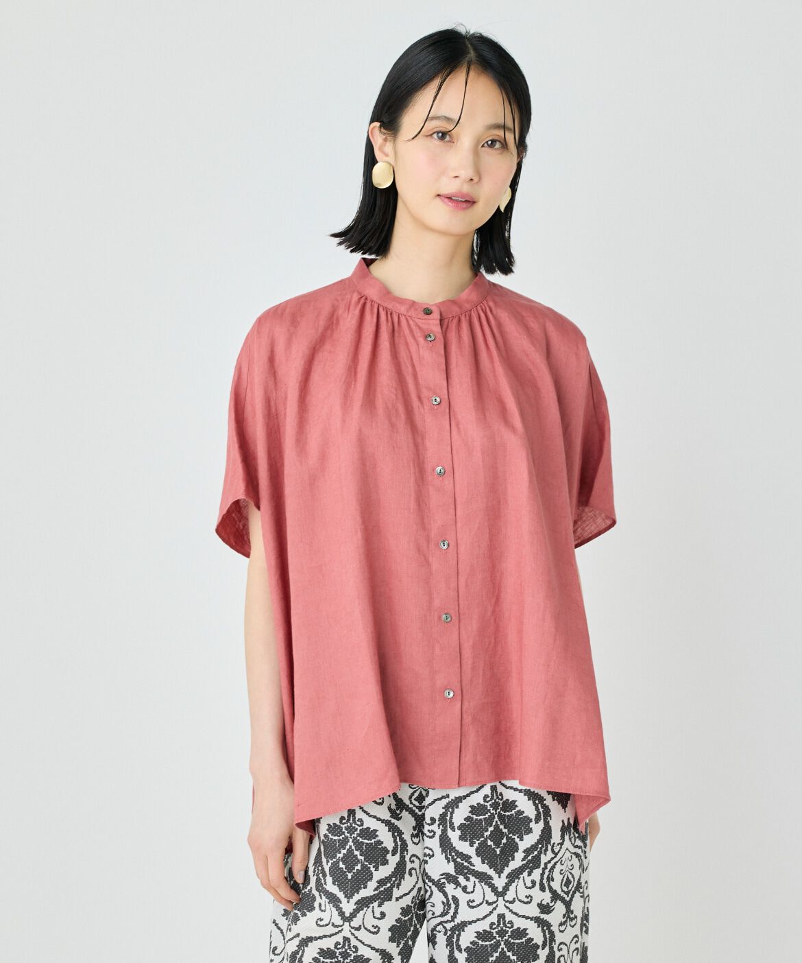 7-IDconcept.「《大きいサイズ》ポンチョ風バンドカラーブラウス」|シャツ・ブラウス|