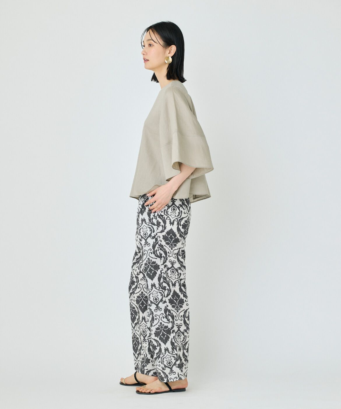 7-IDconcept.「《大きいサイズ》ボリュームスリーブプルオーバー」|シャツ・ブラウス|