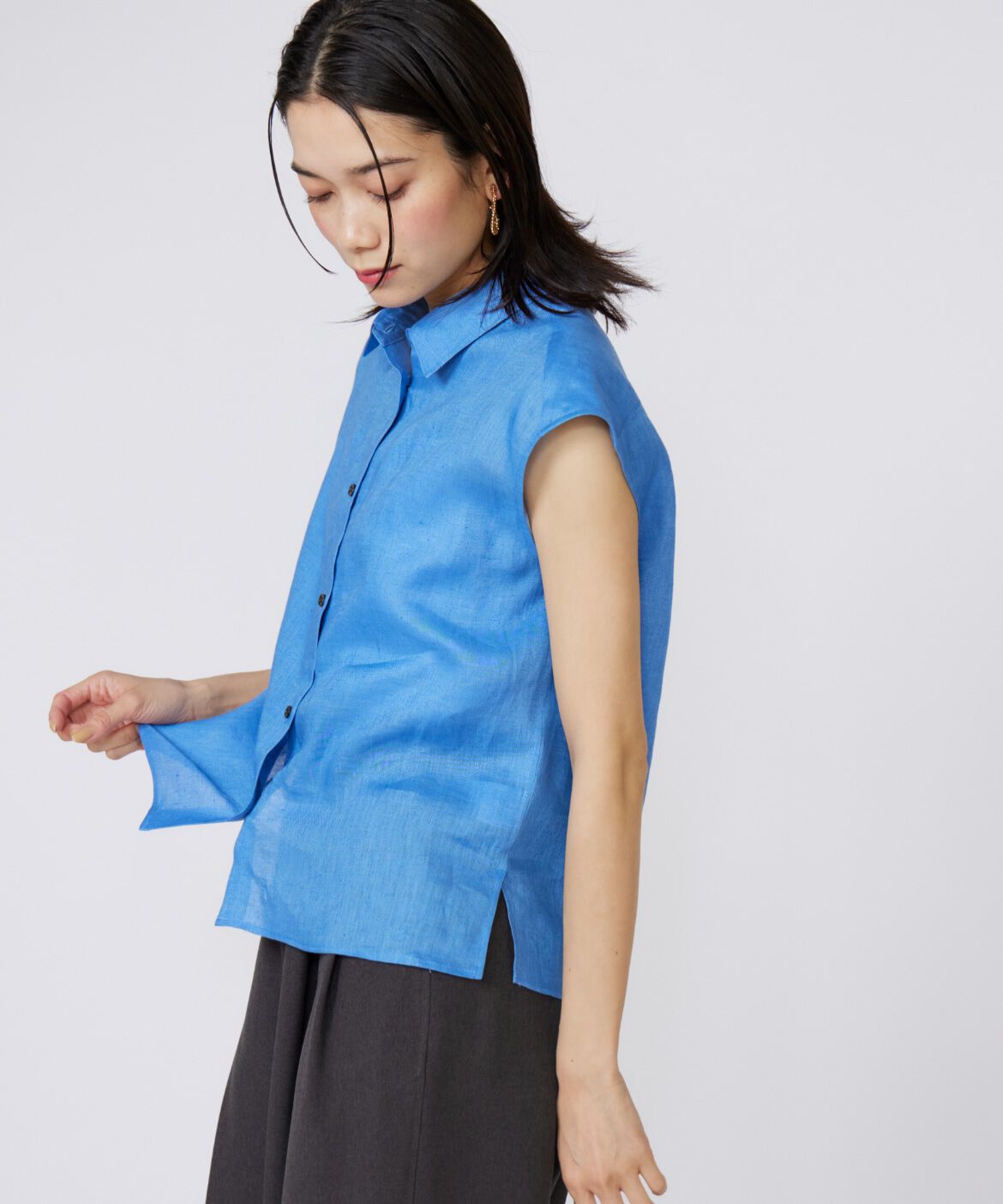 INED「《大きいサイズ》リネンフレンチスリーブシャツブラウス」|シャツ・ブラウス|