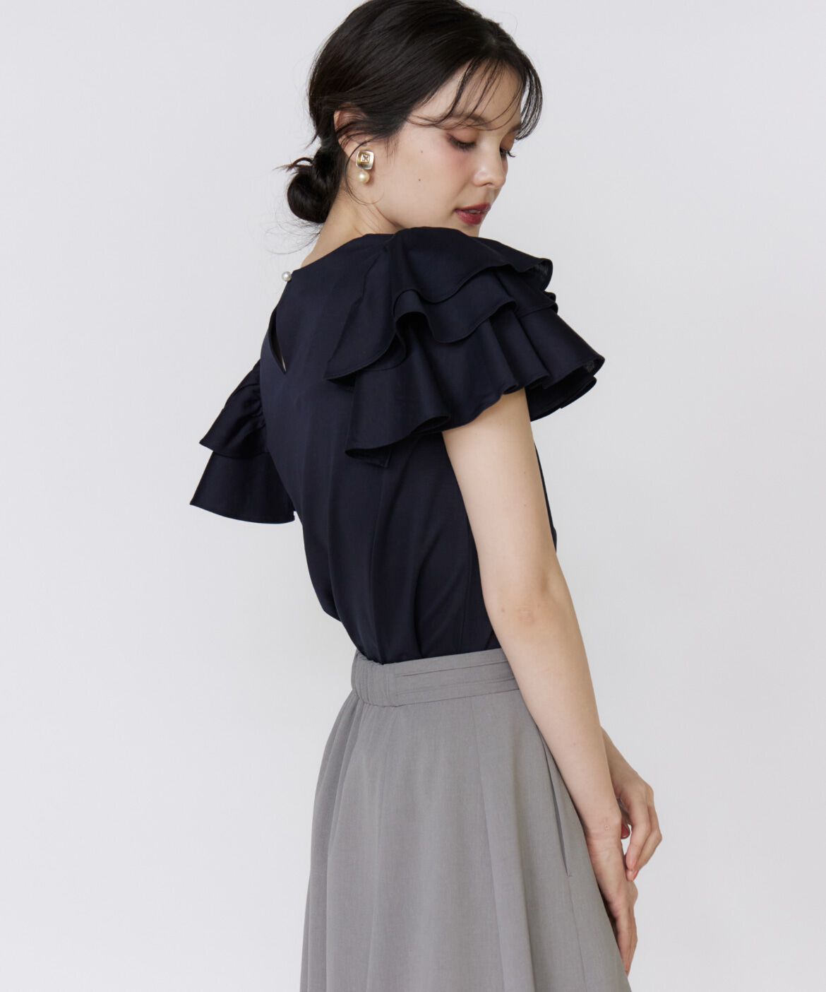 Maglie le cassetto「ボリュームフリルカットソー」|Tシャツ・カットソー|ネイビー