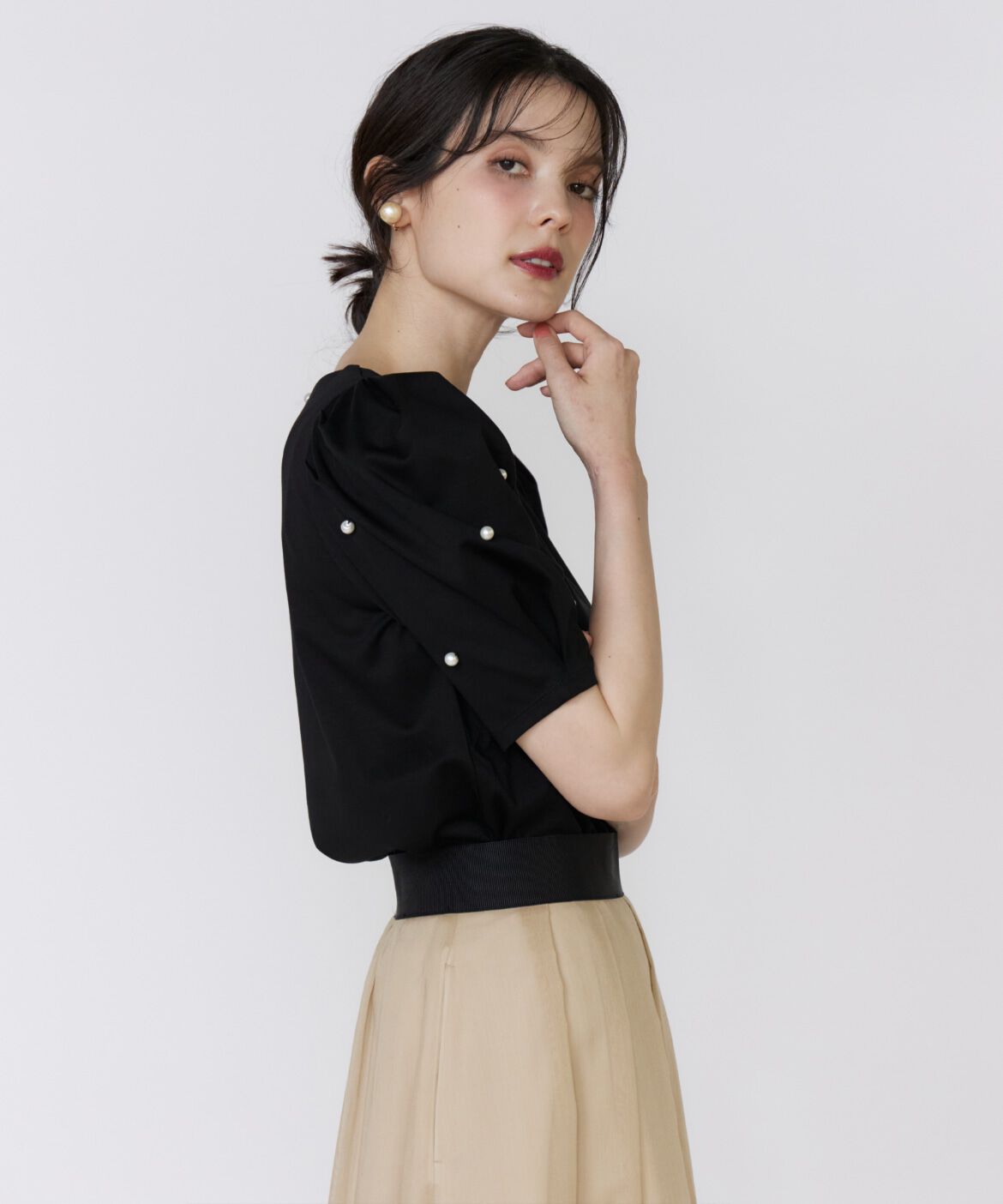 Maglie le cassetto「袖パールカットソー」|Tシャツ・カットソー|ブラック