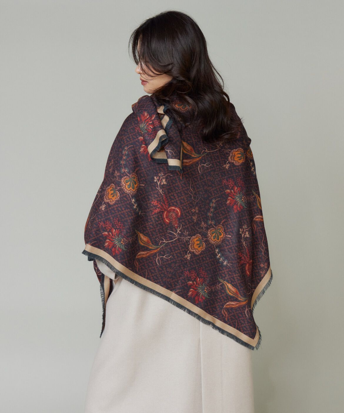 FAVORITE SUKINAMONO「Large Demi Scarf 大判スカーフ《Tapis Noir》」|ストール|