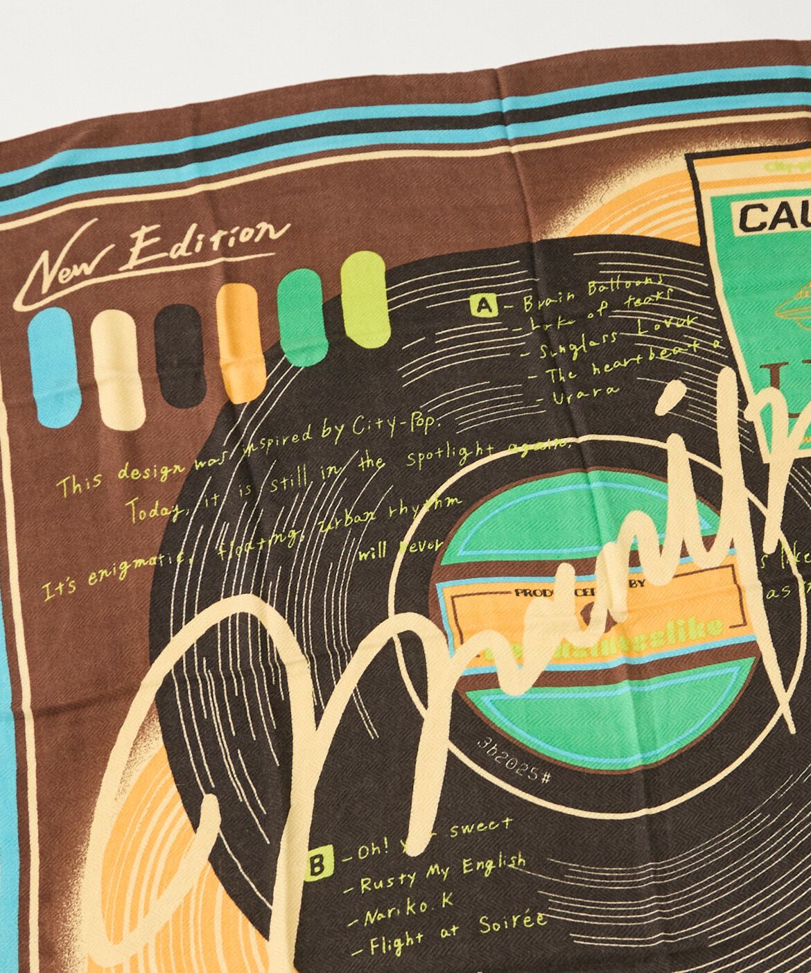 FAVORITE SUKINAMONO「ウールシルクストールヘリンボーン織　レコード柄《manipuri》」|ストール|