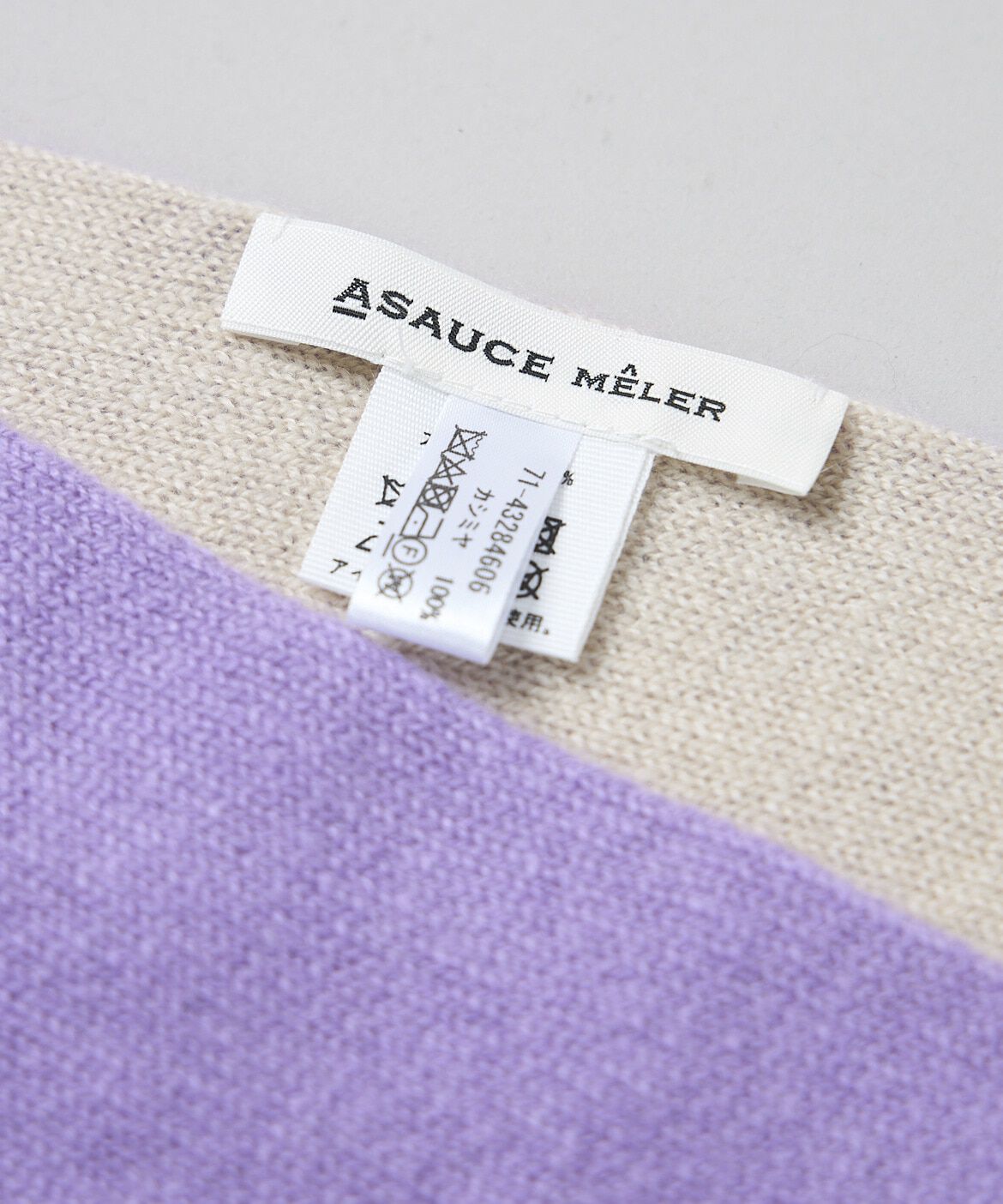 INED「シームレストライアングルニットスカーフ《ASAUCE MELER》」|ストール|