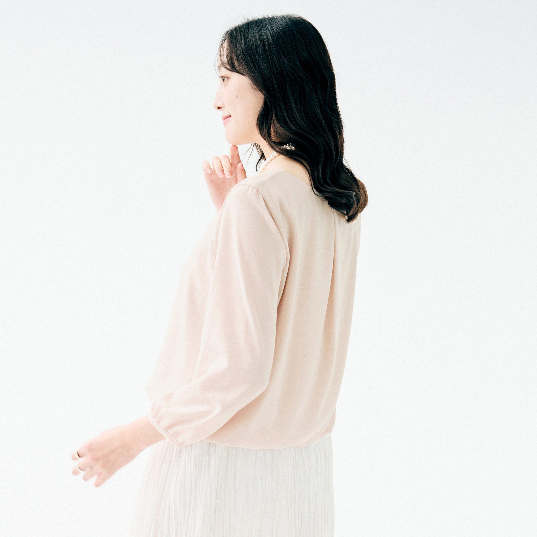 UNTITLED「【透けにくい/ウエストイン見え】タックブラウス」|シャツ・ブラウス|