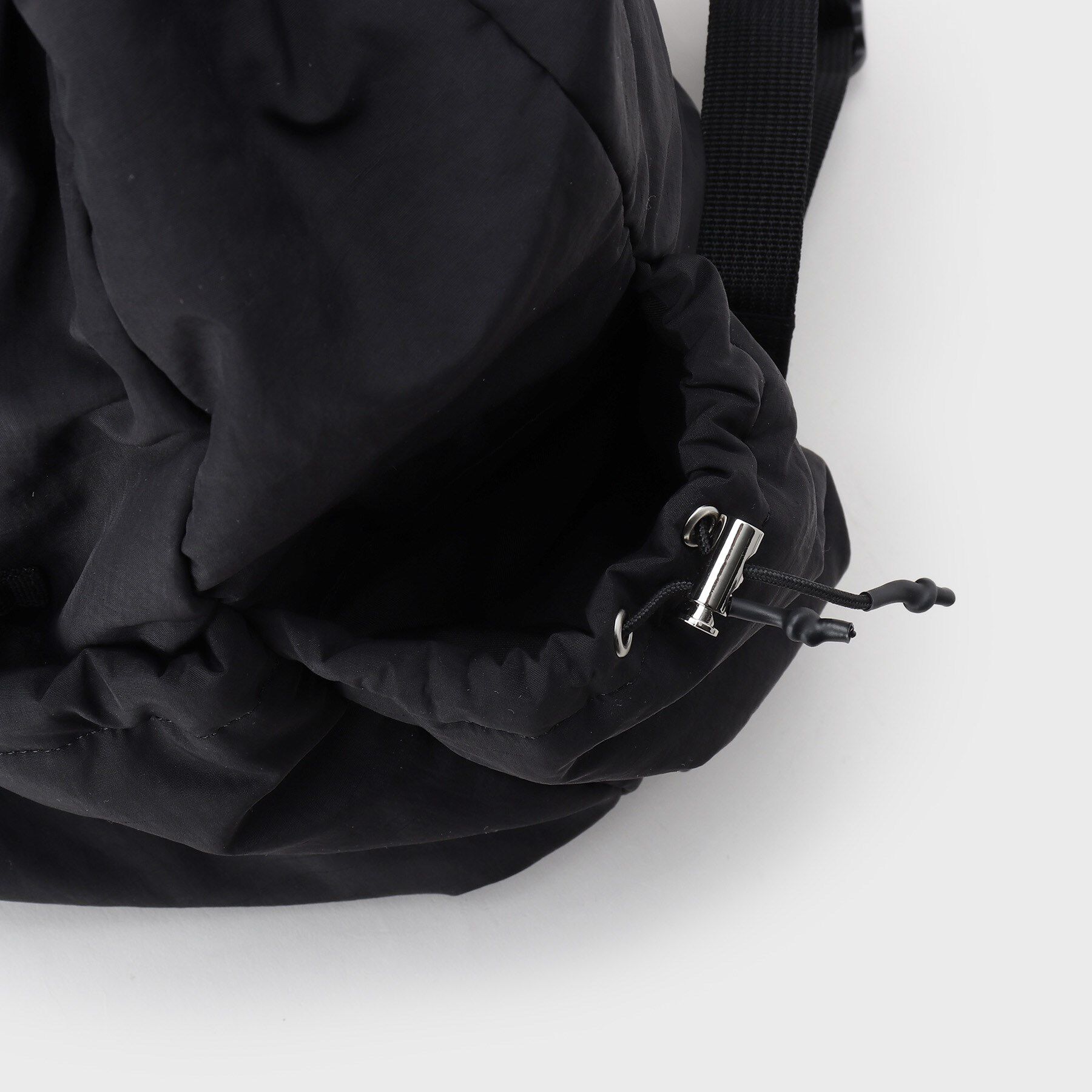 INDIVI「【超軽量／大人カジュアル】収納力◎！ギャザーフォルムリュック」|リュック|