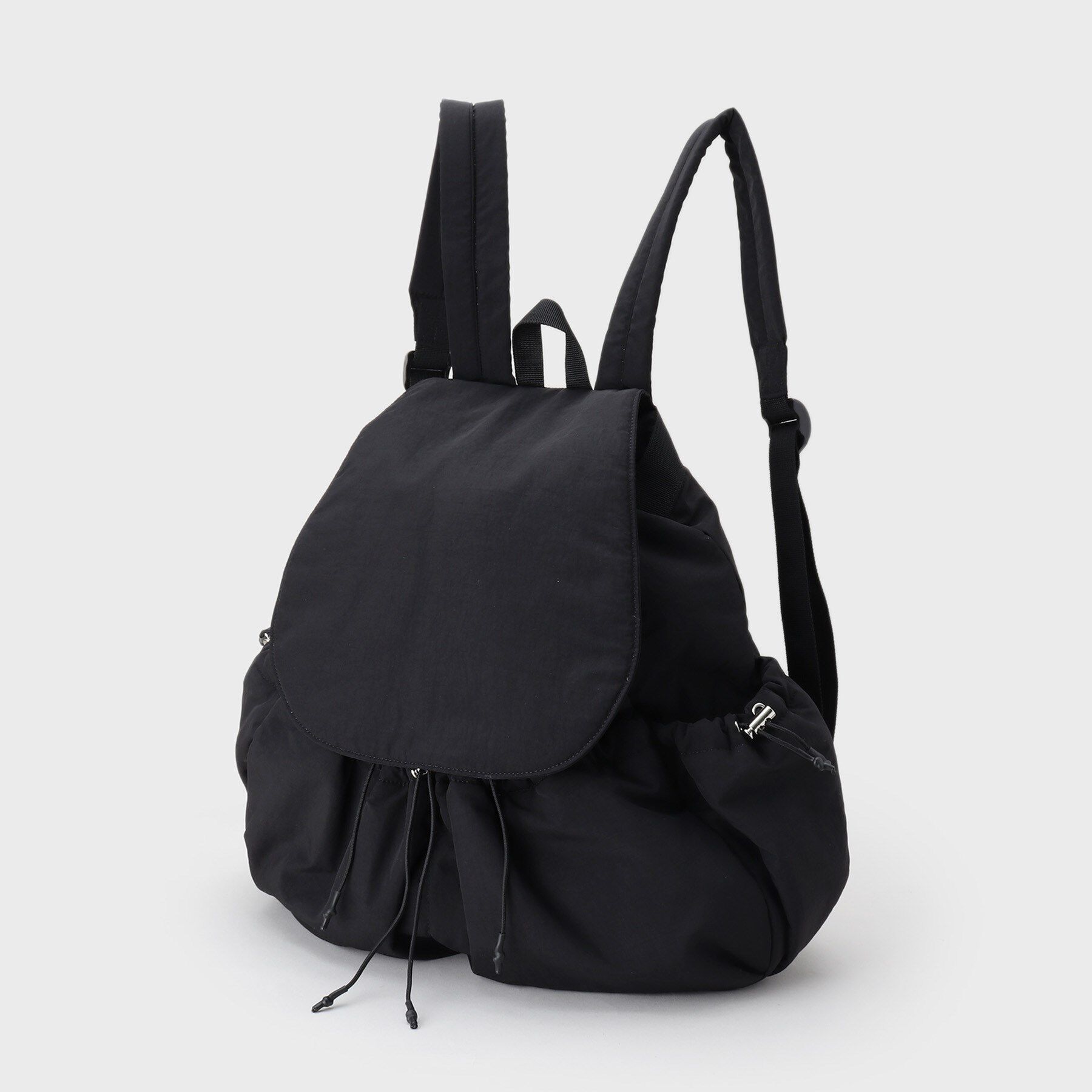 INDIVI「【超軽量／大人カジュアル】収納力◎！ギャザーフォルムリュック」|リュック|