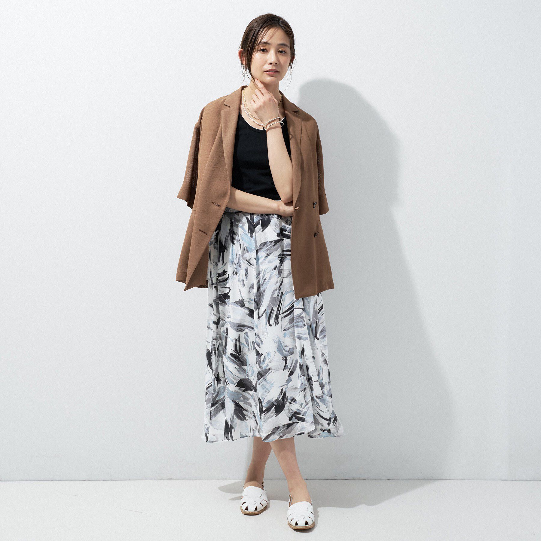 INDIVI「【洗える】リーフ柄タックフレアスカート」|スカート|
