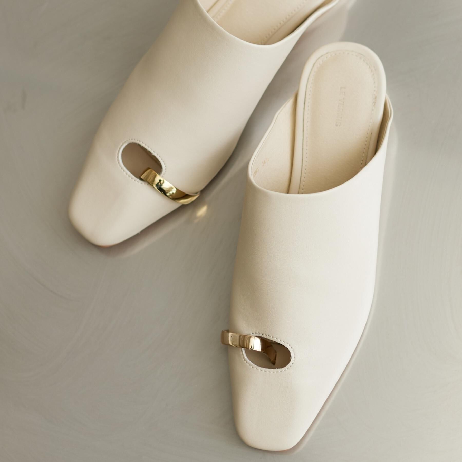 GALLEST「【LE VERNIS】Toe ring Mules」|サンダル|