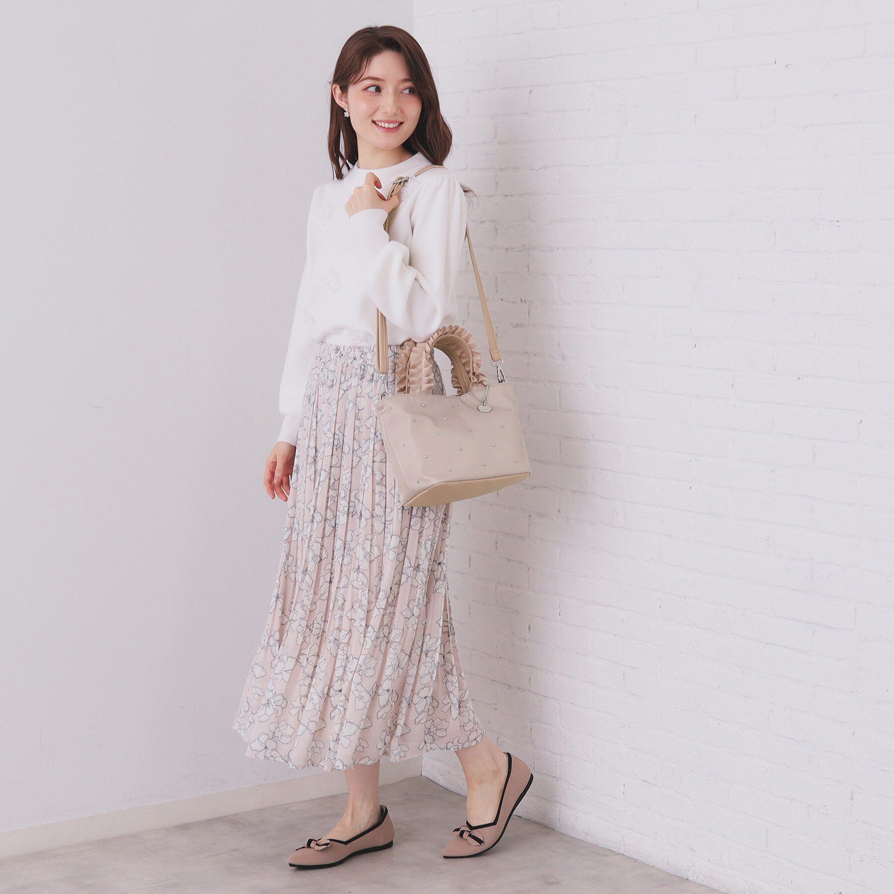 index「持ち手フリルビジューミドルトートバッグ【2WAY】」|トートバッグ|