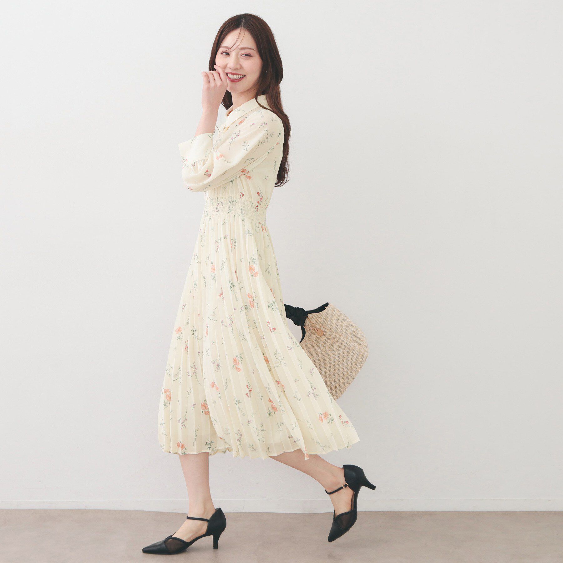 index「衿付き花柄プリーツフレアワンピース【洗濯機OK/イージーアイロン】」|ワンピース|