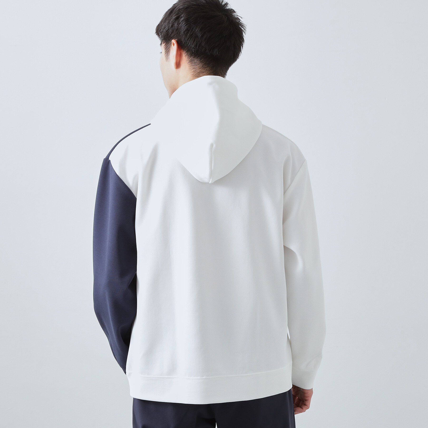 THE SHOP TK「【大人の為の絶妙バランス】パネル切替パーカ 濯機機OK」|パーカー|