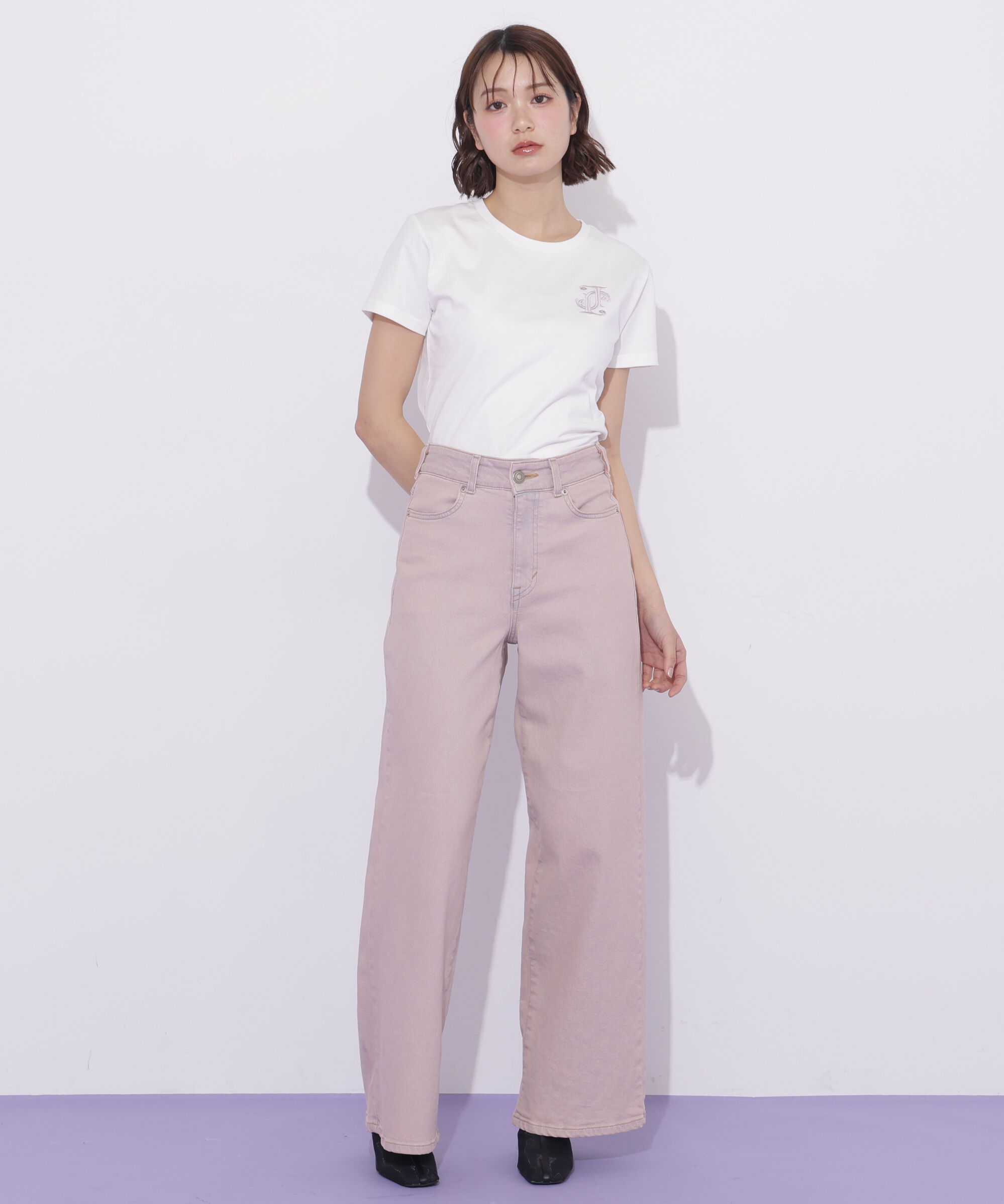  「クロスJモチーフ刺繍ロゴTシャツ」|Tシャツ・カットソー|