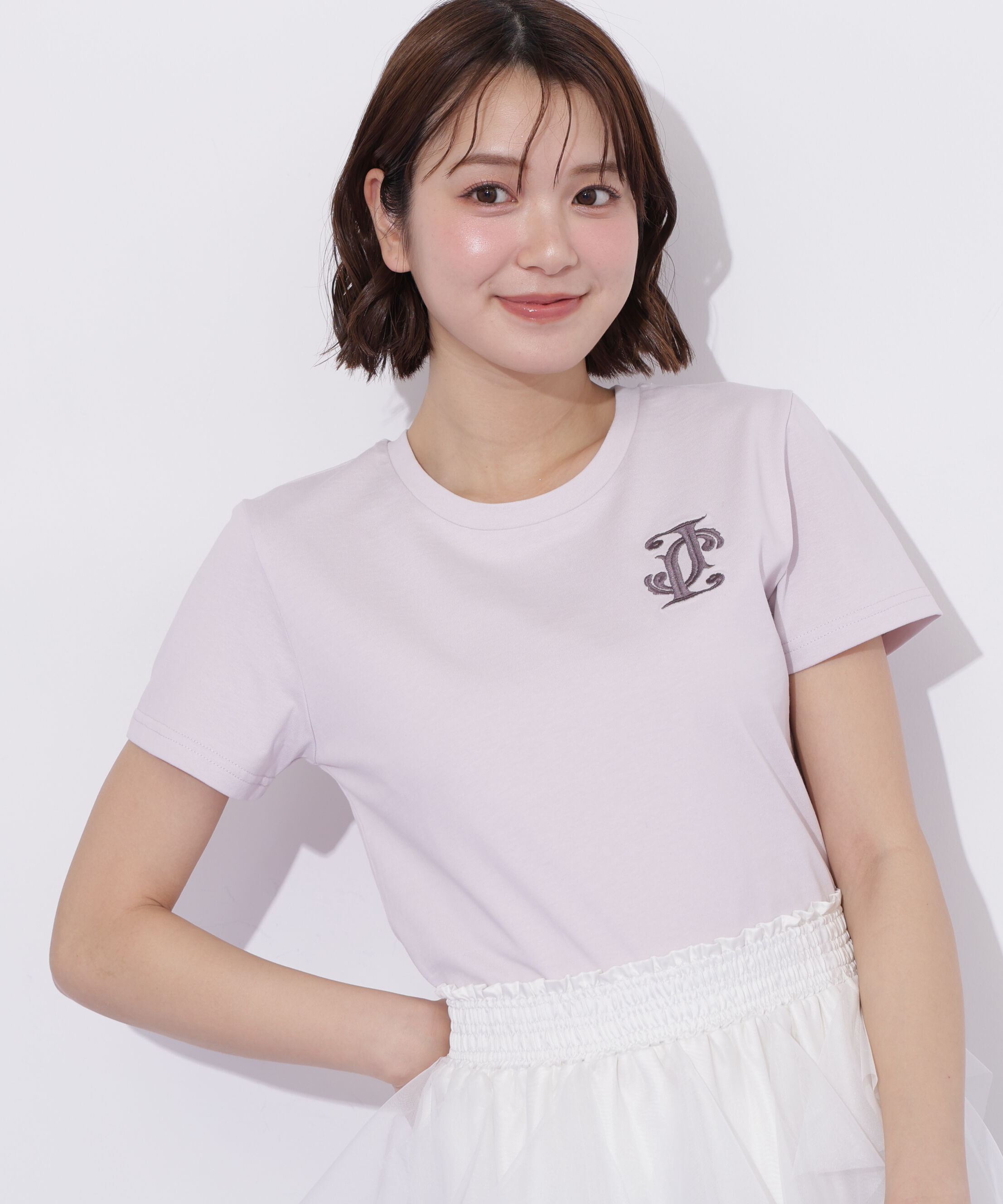  「クロスJモチーフ刺繍ロゴTシャツ」|Tシャツ・カットソー|