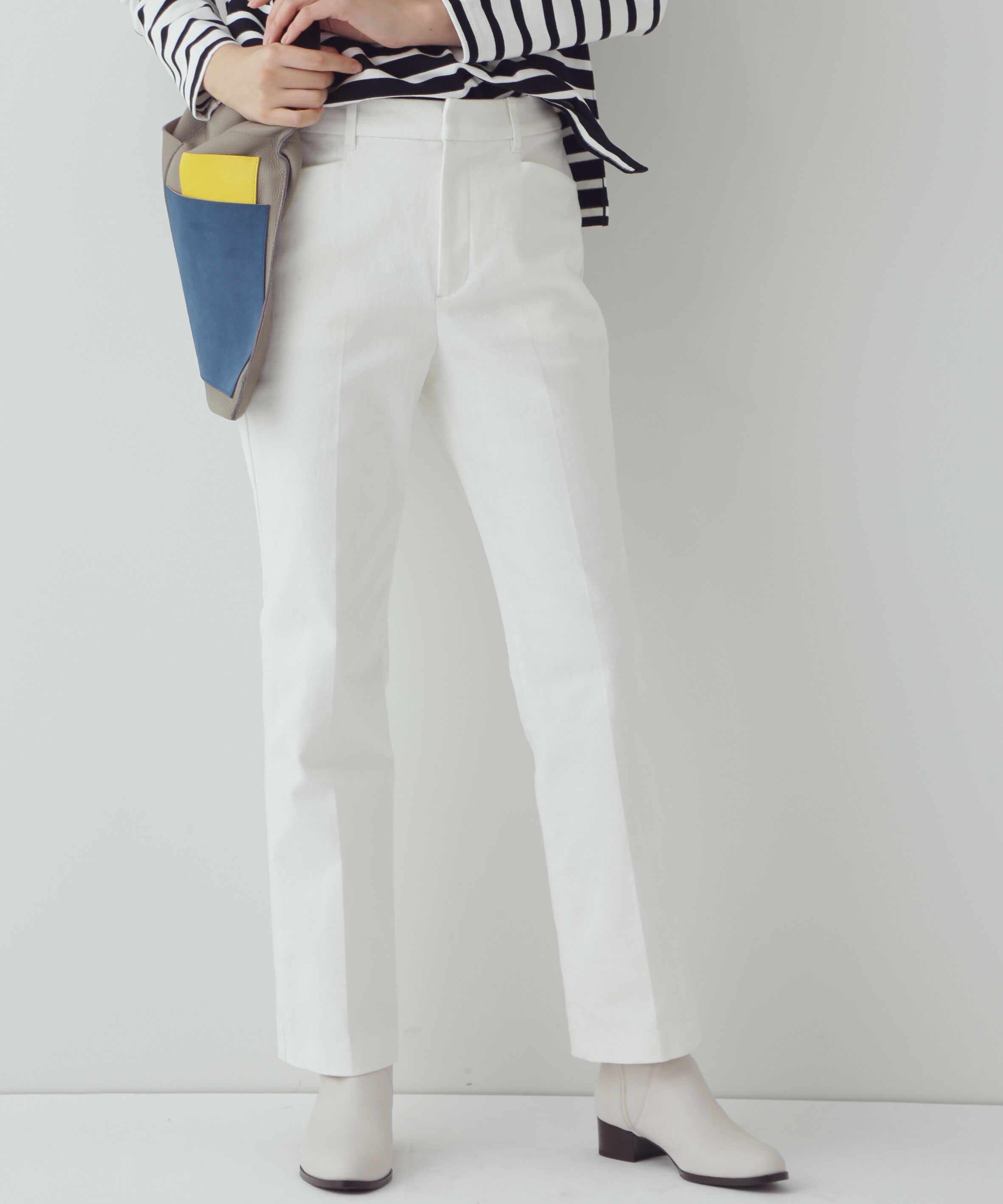  「◆スッキリ細身フレアパンツ」|その他|ホワイト