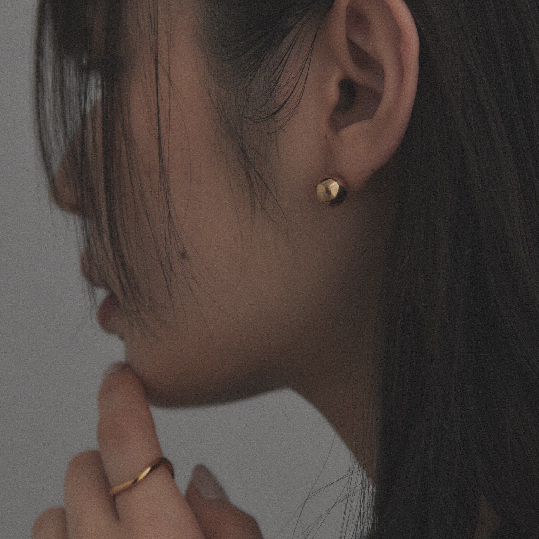 COCOSHNIK ONKITSCH「シルバー ホロウボール スタッドピアスS GP」|ピアス|