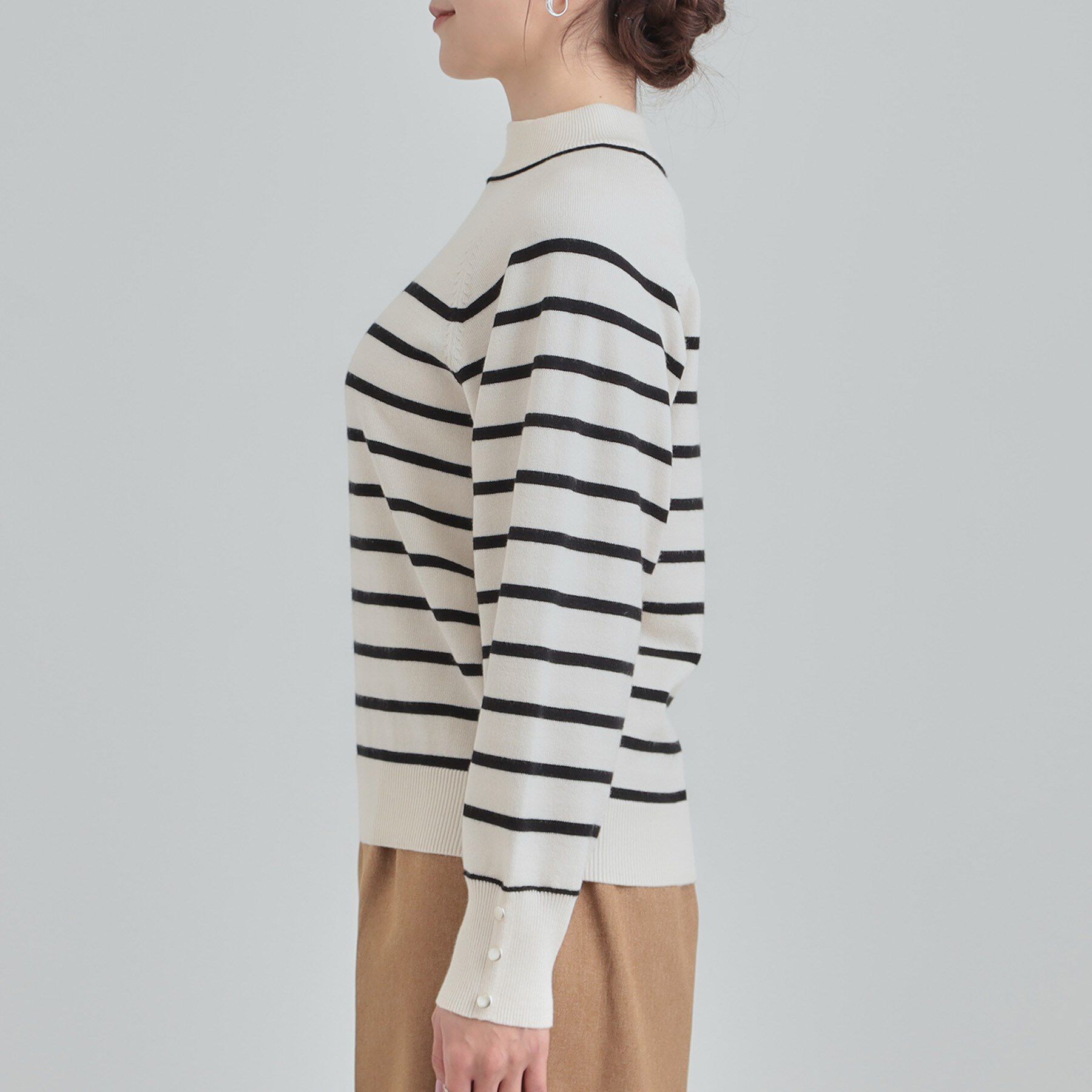 SHOO･LA･RUE「【洗濯機可/吸湿発熱】チクチクしにくいもちもちハイネックニット」|ニット・セーター|