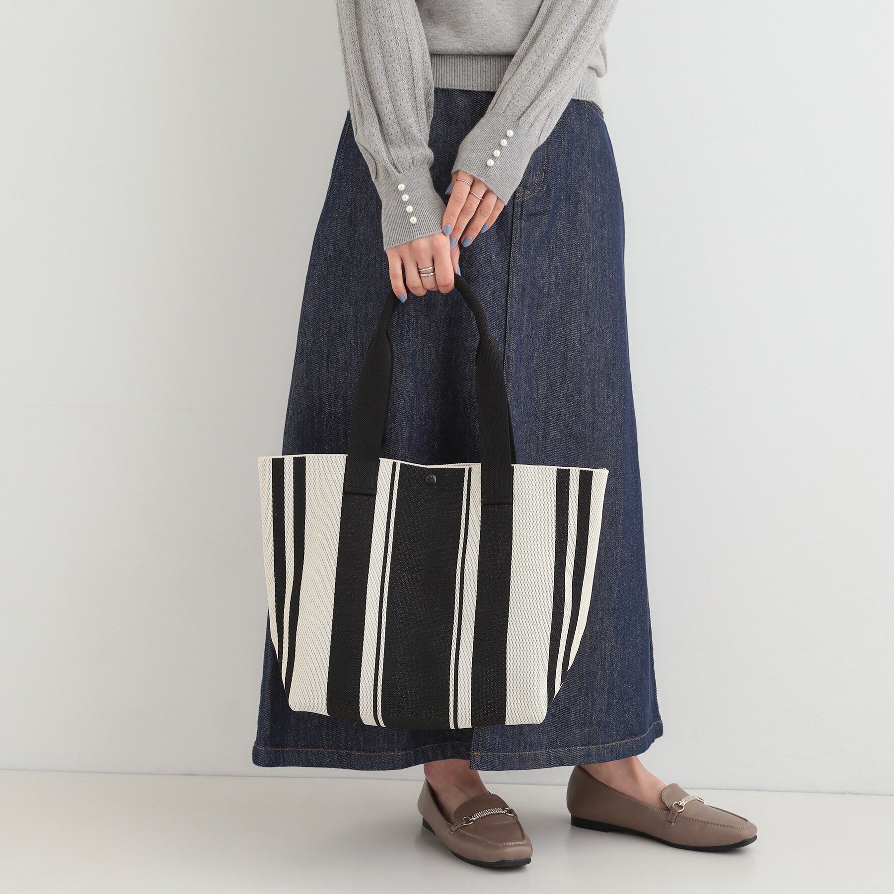 SHOO･LA･RUE「大人のカジュアルスタイルに ニットトートバッグ」|トートバッグ|ブラック(119)