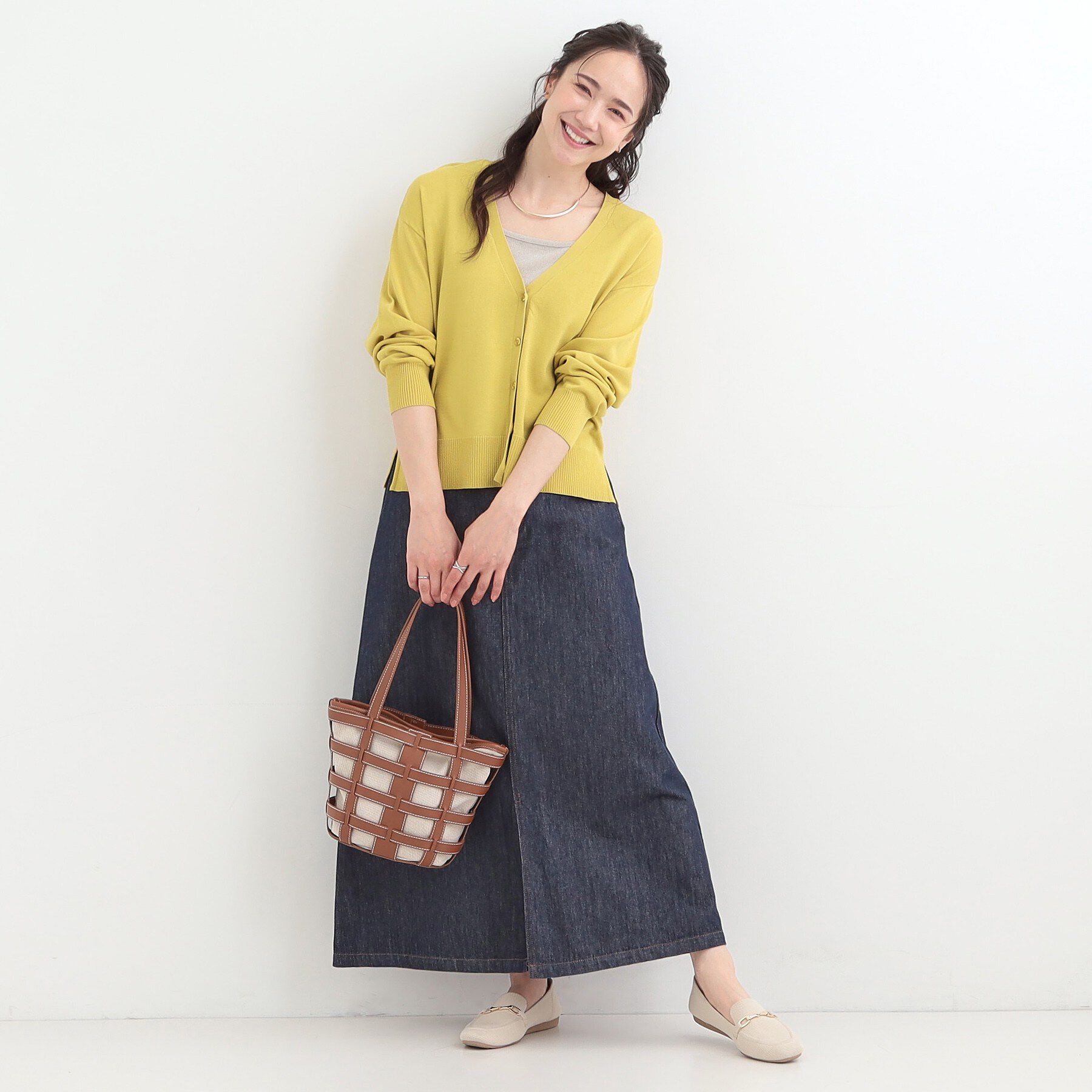 SHOO･LA･RUE「【洗濯機可/ひんやり/UV】さらっとしたタッチが心地よい ショート丈Vカーディガン」|カーディガン|