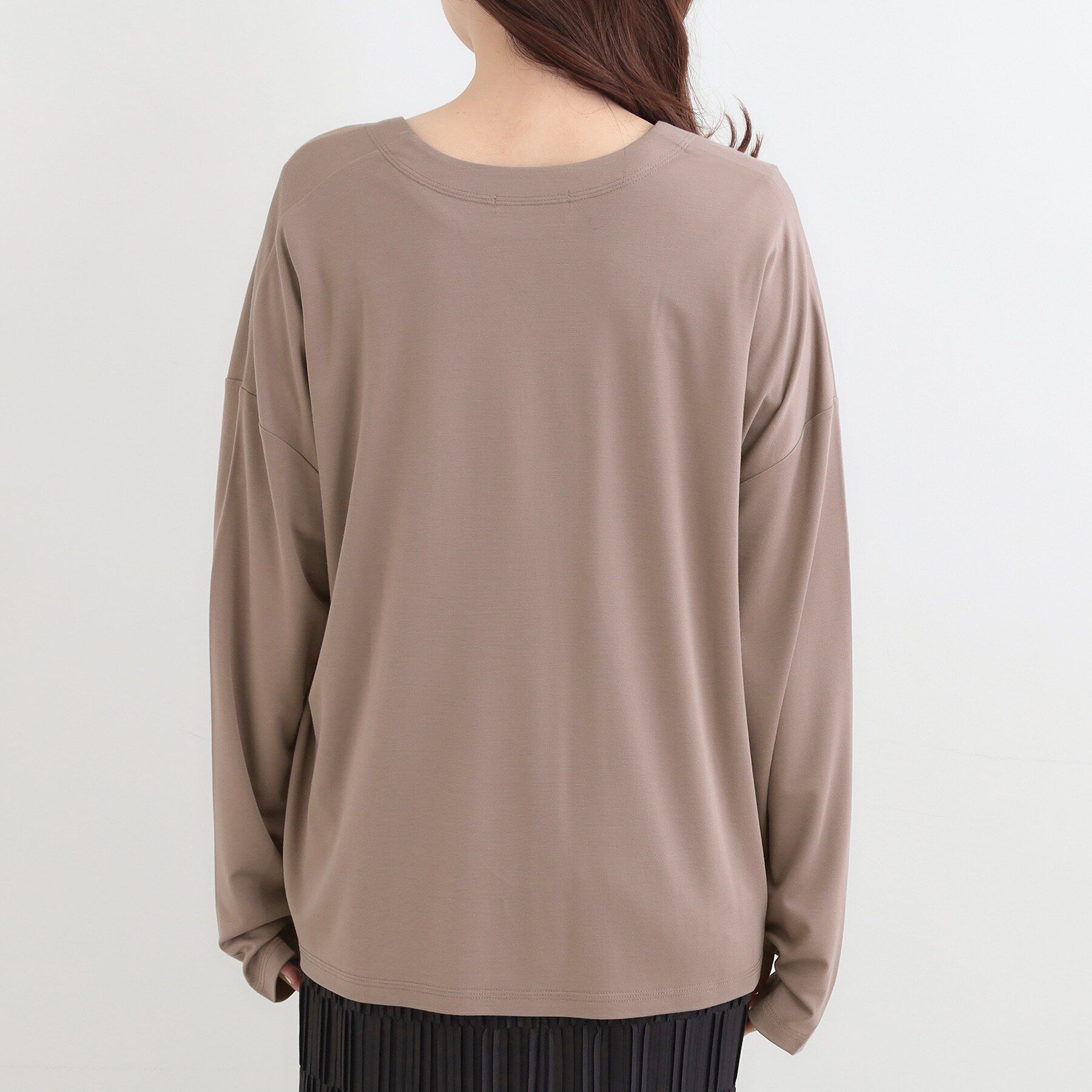 SHOO･LA･RUE「【S-LL/UV】手の甲まで隠れる 指穴付き とろみVネックカーディガン」|カーディガン|