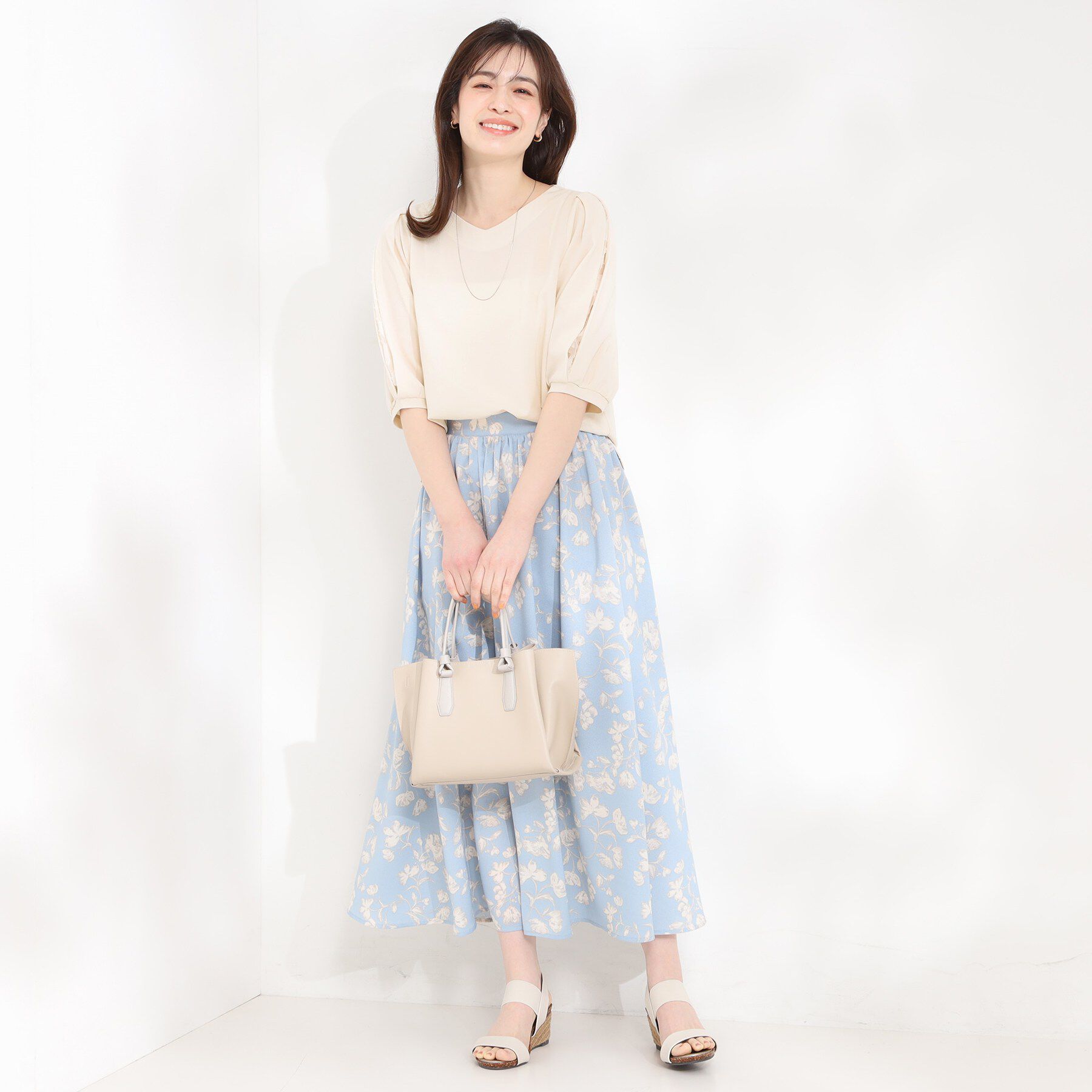 SHOO･LA･RUE「【ストレッチ/洗える】カットジョーゼット スリットレーススリーブトップス」|Tシャツ・カットソー|