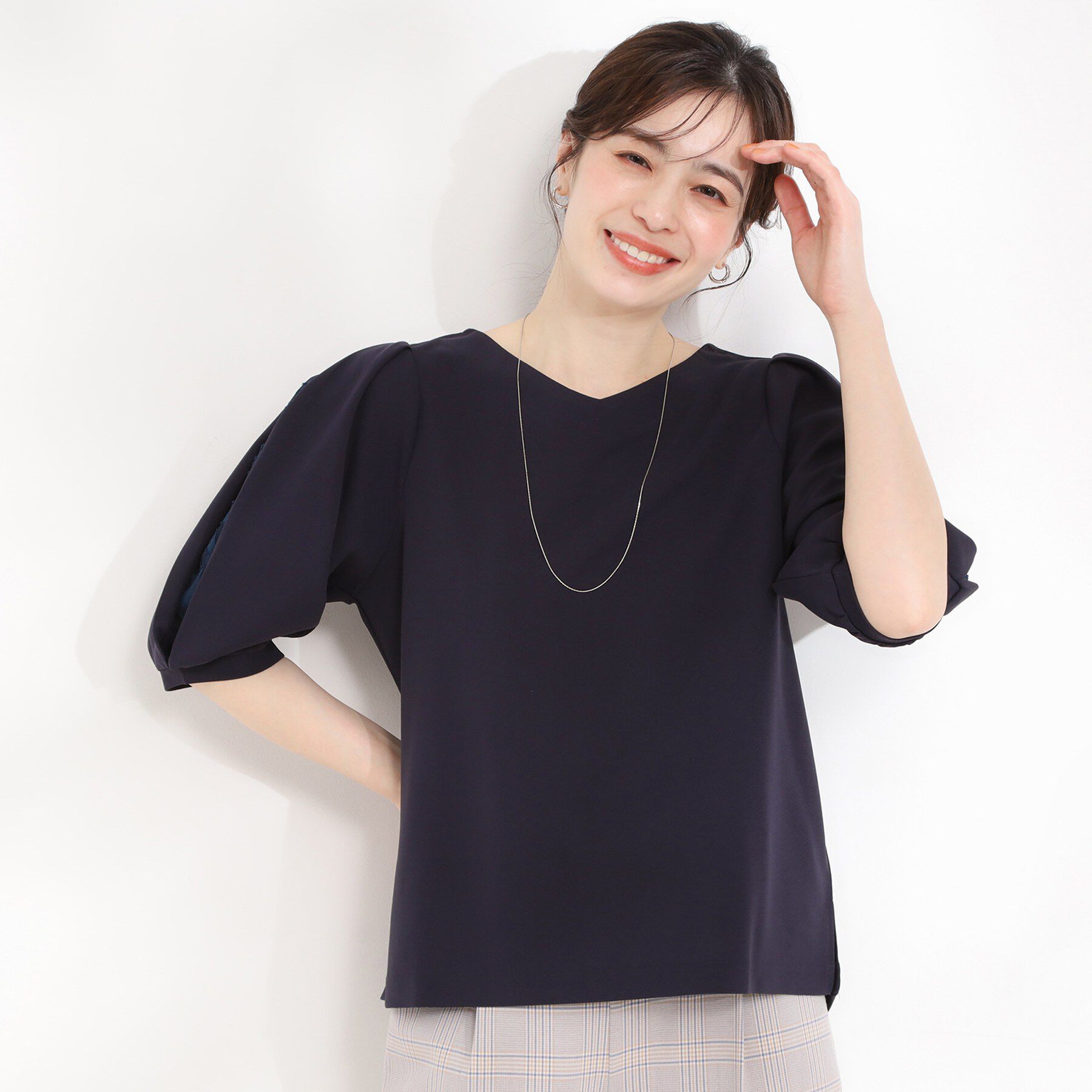 SHOO･LA･RUE「【ストレッチ/洗える】カットジョーゼット スリットレーススリーブトップス」|Tシャツ・カットソー|