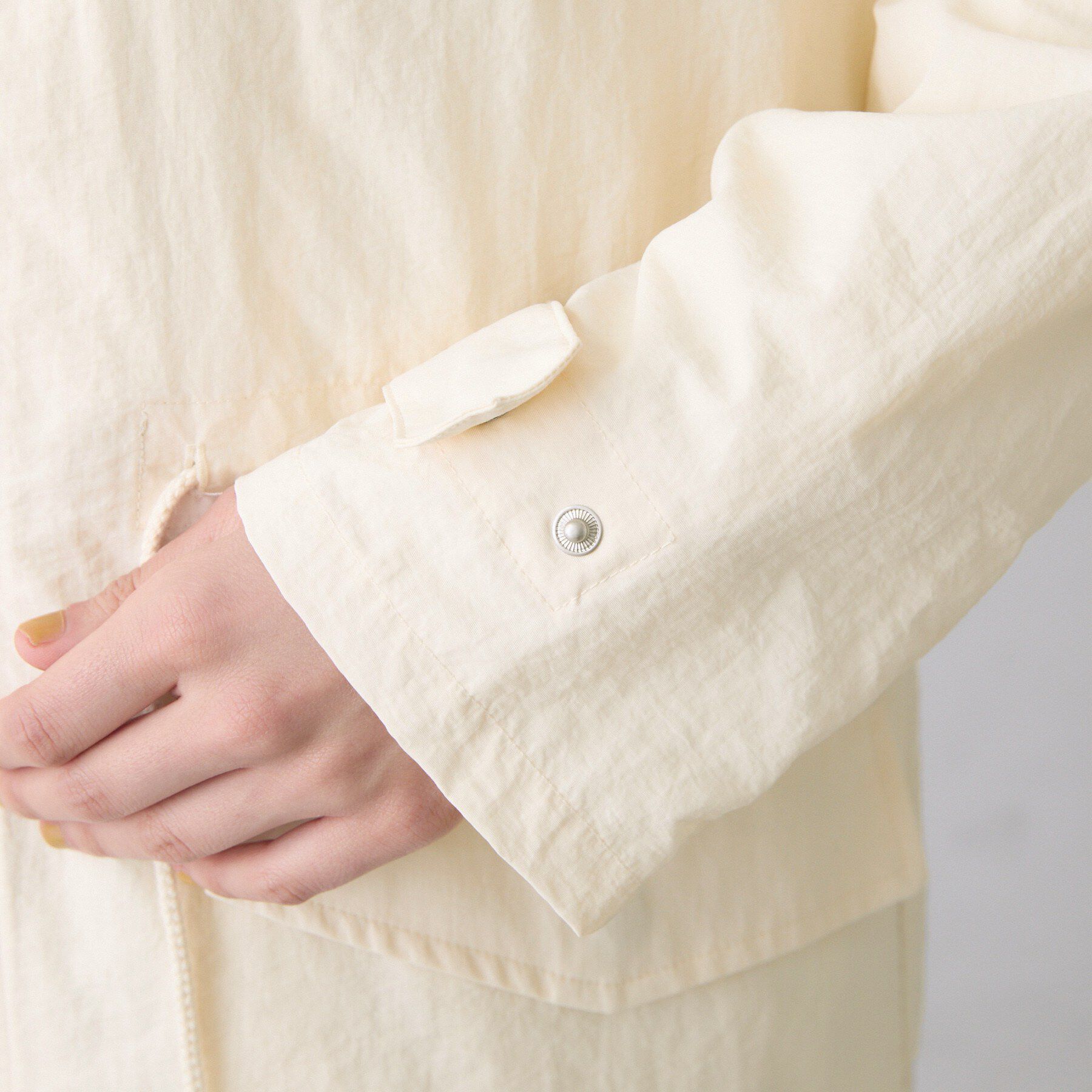 Dessin「【ユニセックス/撥水/2WAY】ライトジャケット」|ブルゾン・スタジャン|