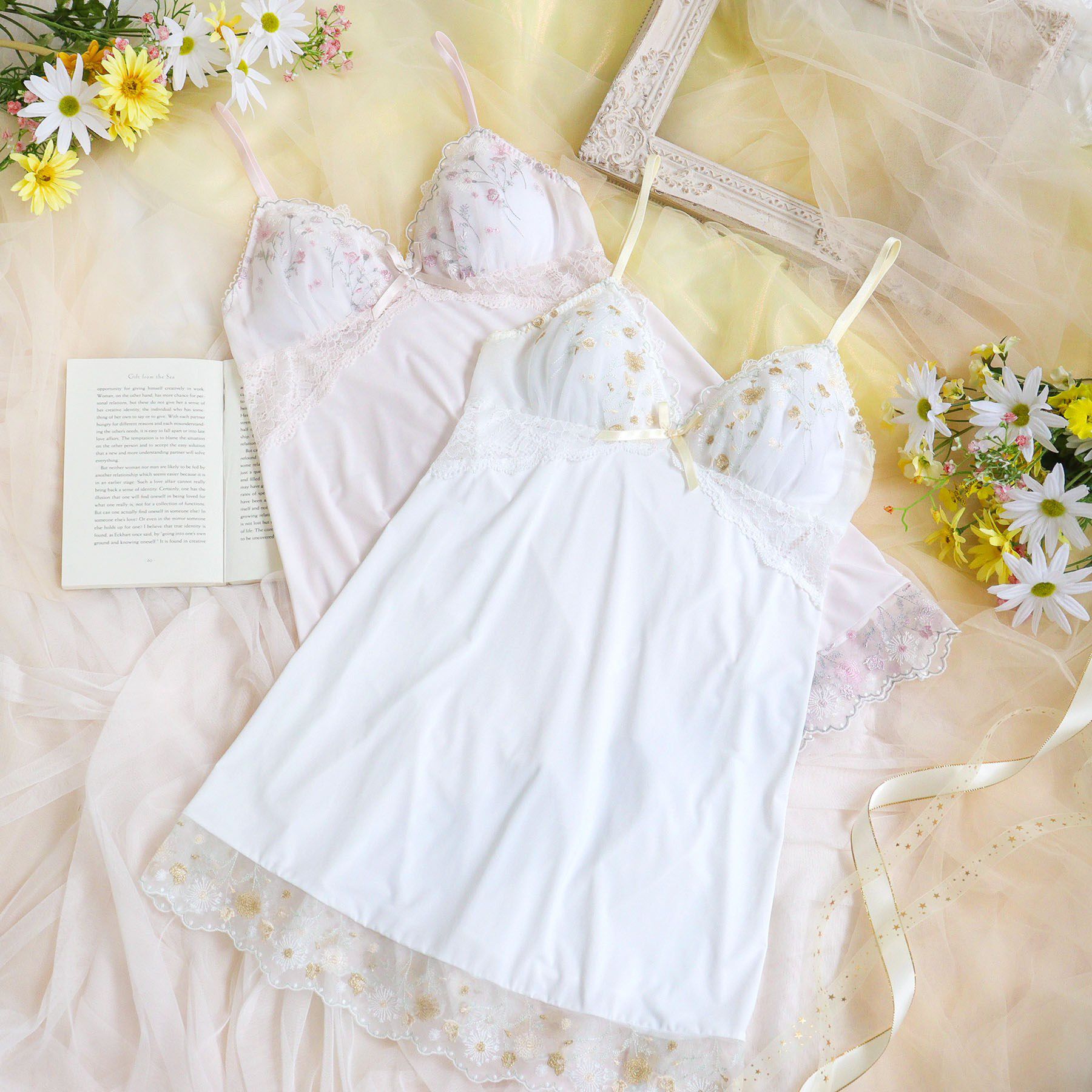 Risa Magli「ミリ カップ付スリップ」|キャミソール|