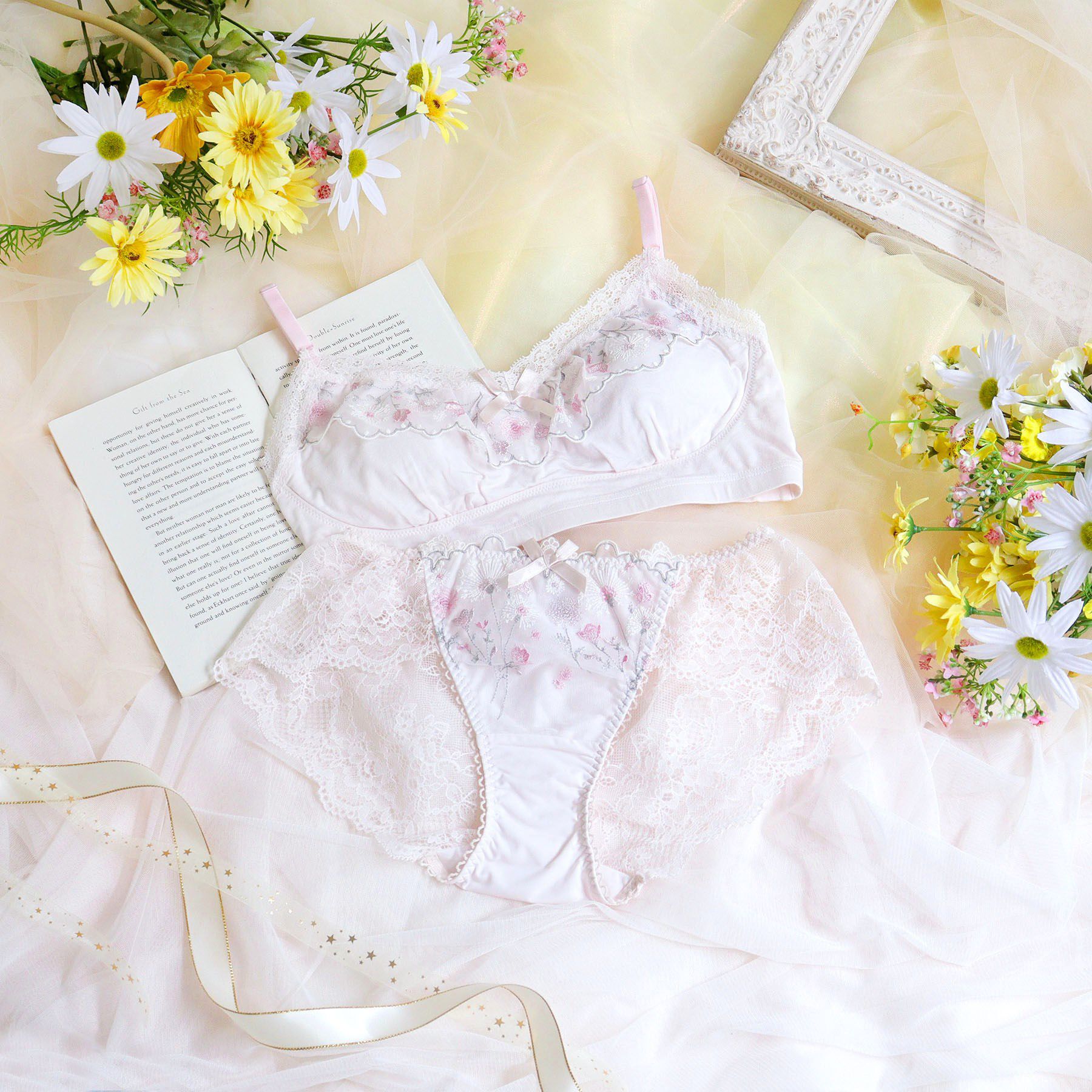 Risa Magli「ミリ おやすみブラ」|インナー|