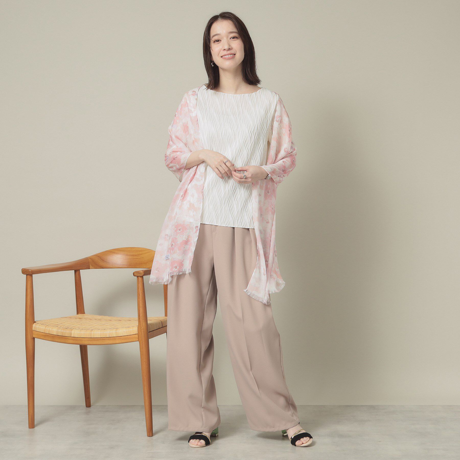 ITS&rsquo;DEMO「【UV／接触冷感／手洗い可】水彩花柄レーヨンストール」|ストール|