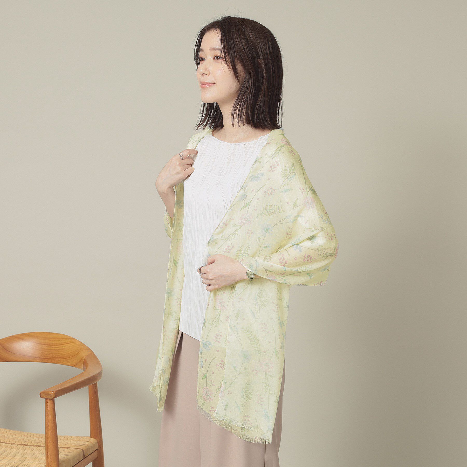 ITS&rsquo;DEMO「【UV／接触冷感／手洗い可】ボタニカルレーヨンストール」|ストール|