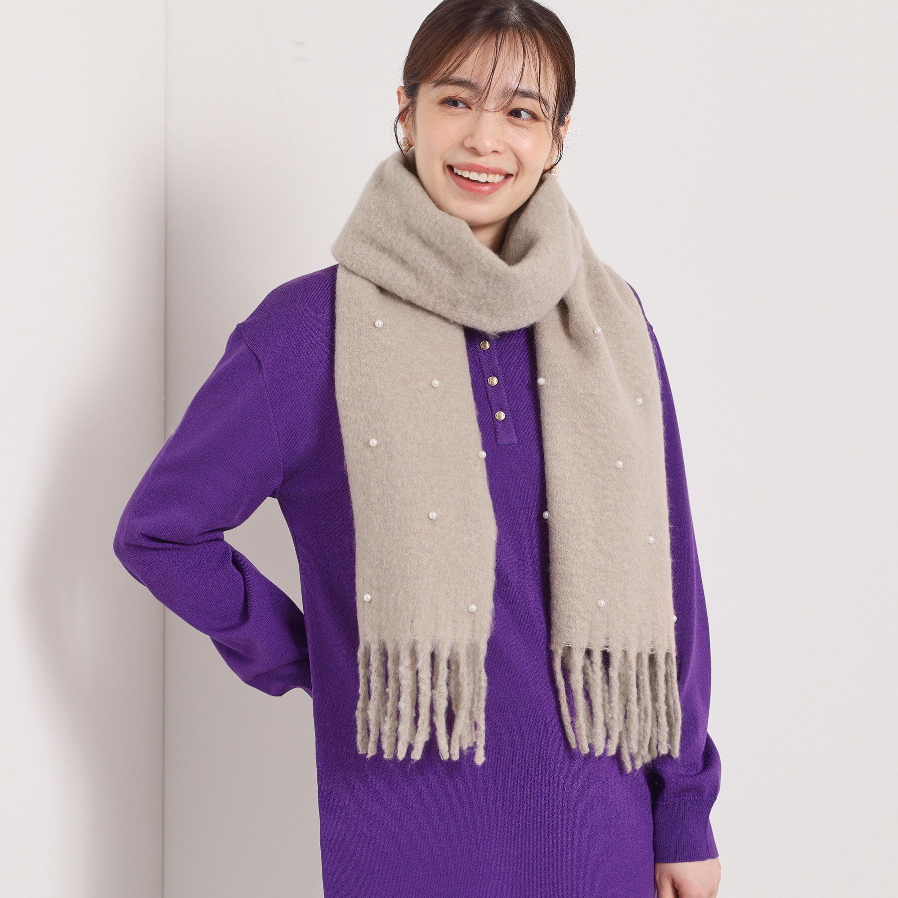 ITS&rsquo;DEMO「【手洗い可】パール調付きバルキーストール」|ストール|