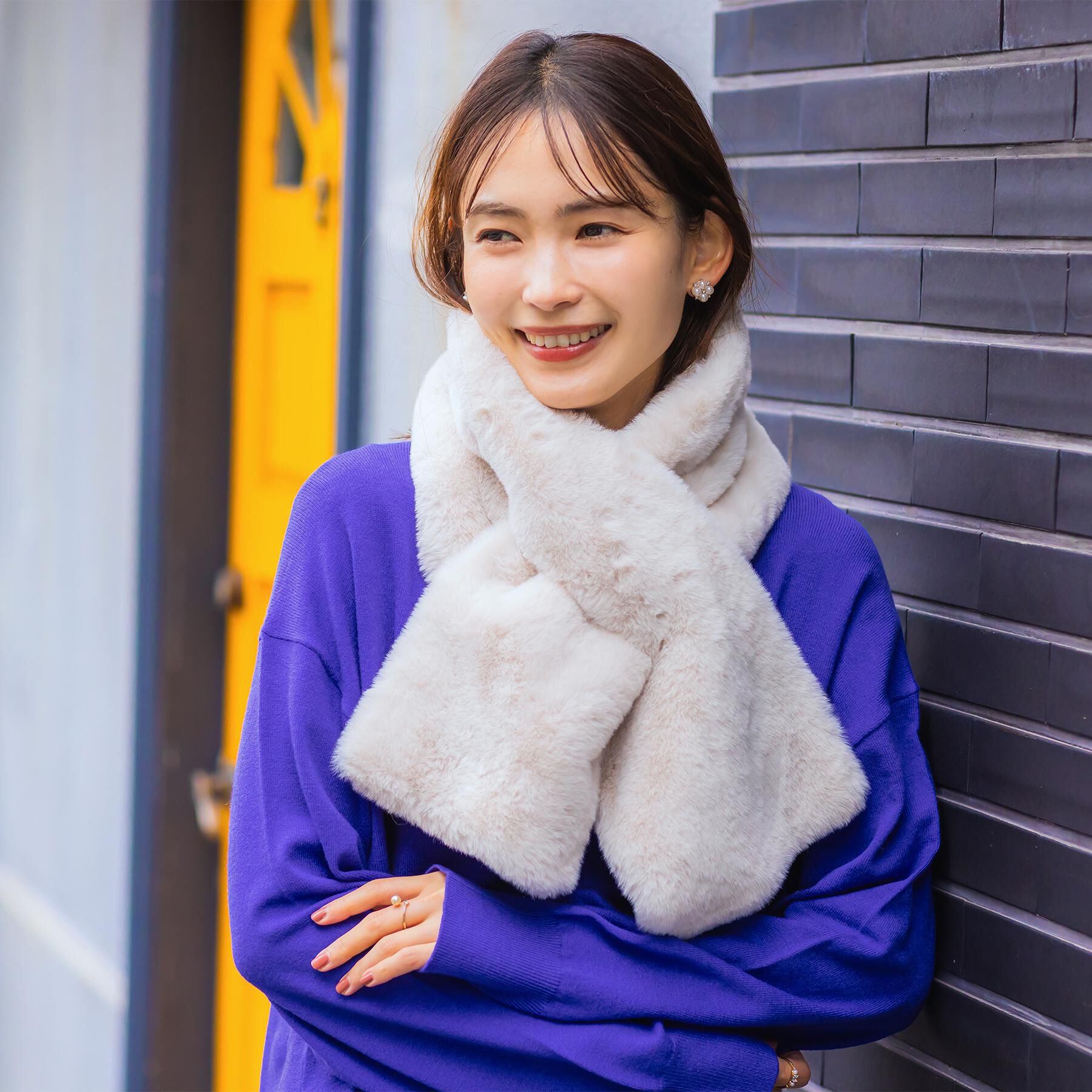 ITS&rsquo;DEMO「【手洗い可】ボリュームフェイクファーマフラー」|ストール|