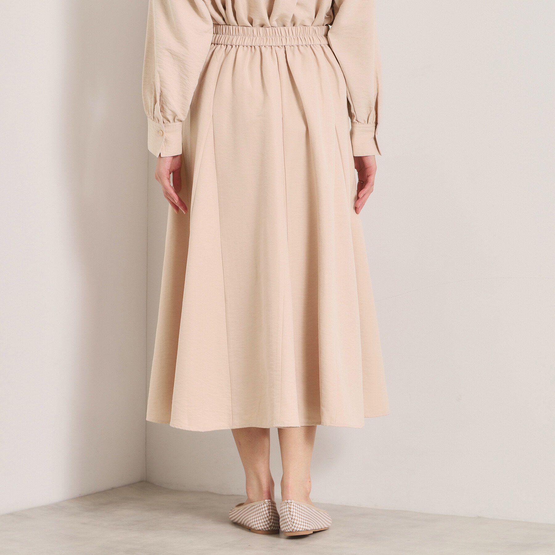 ITS&rsquo;DEMO「【手洗い可／セットアップ可】サテンピーチスカート」|スカート|