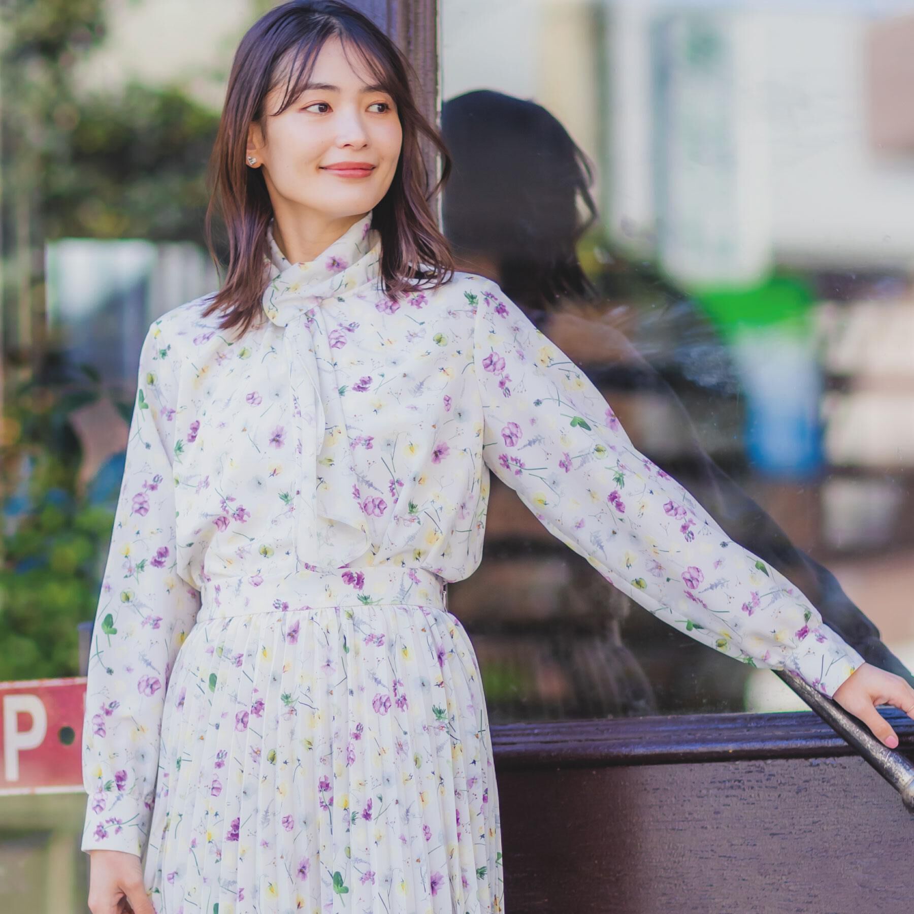 ITS&rsquo;DEMO「【ITS&rsquo;DEMO &times; HIBIYA－KADAN】楊柳ボウタイブラウス」|シャツ・ブラウス|